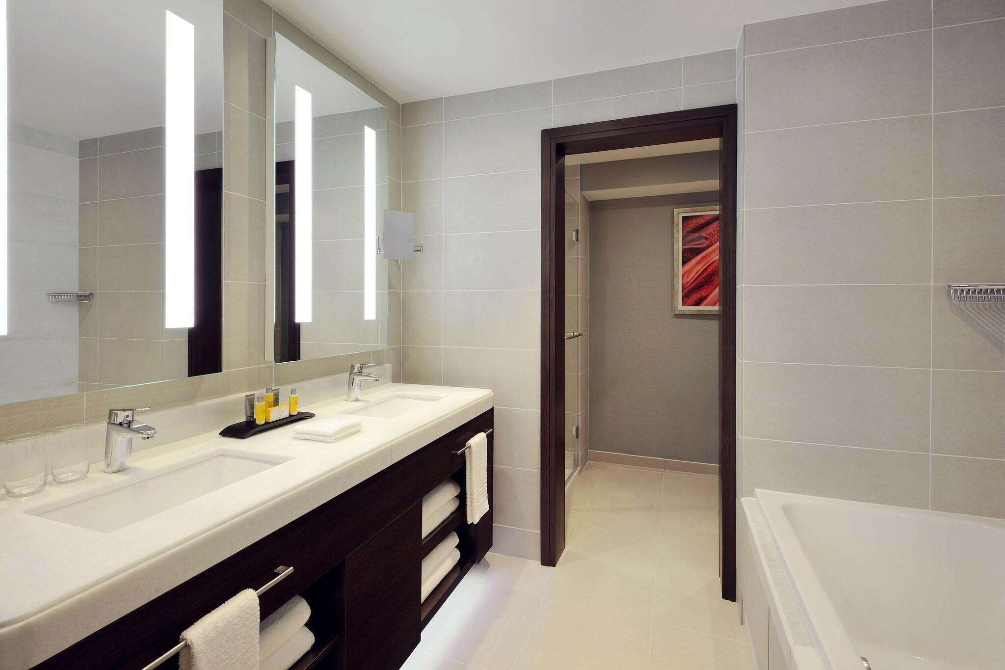 Double Superior King Bed