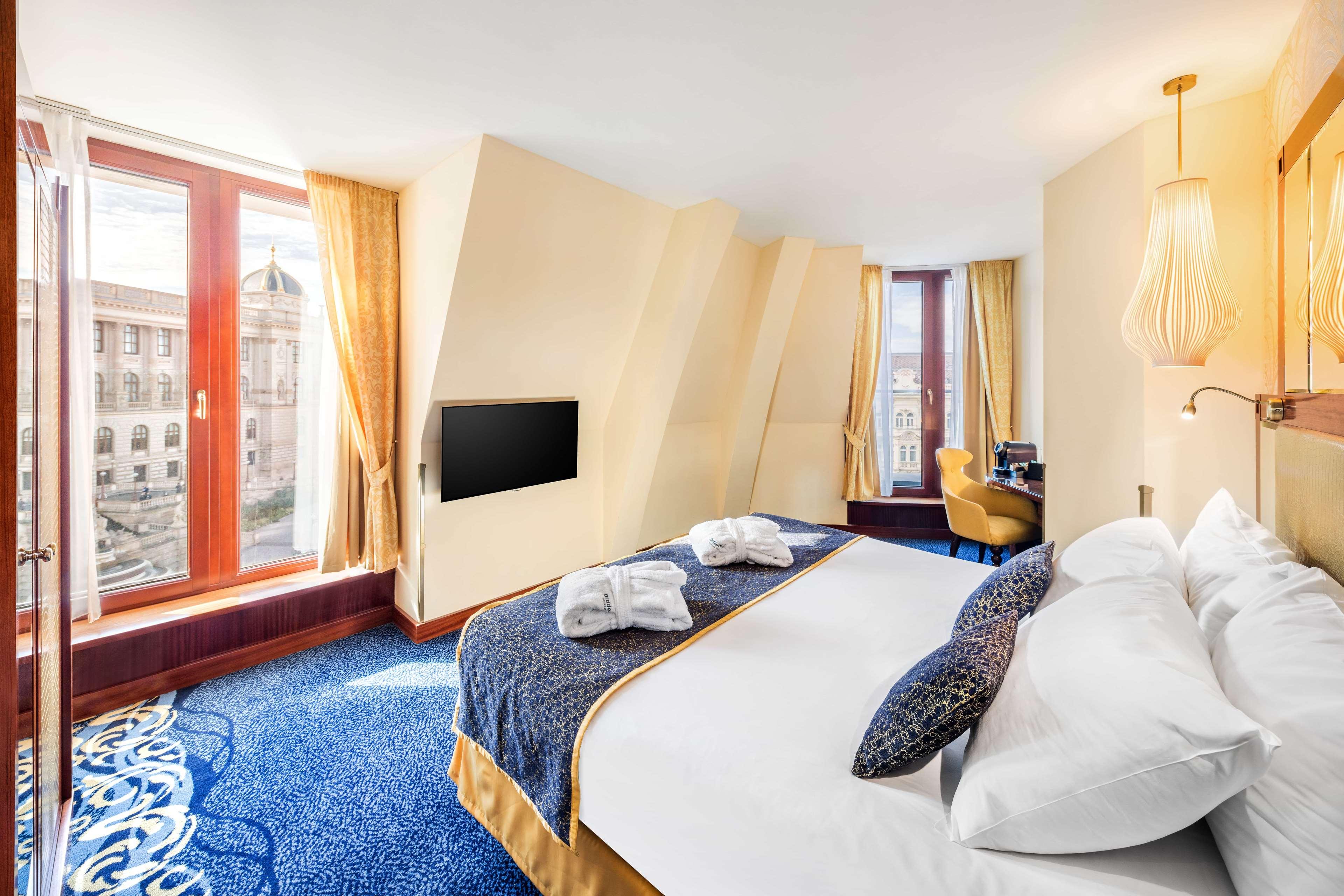 Double or Twin Executive