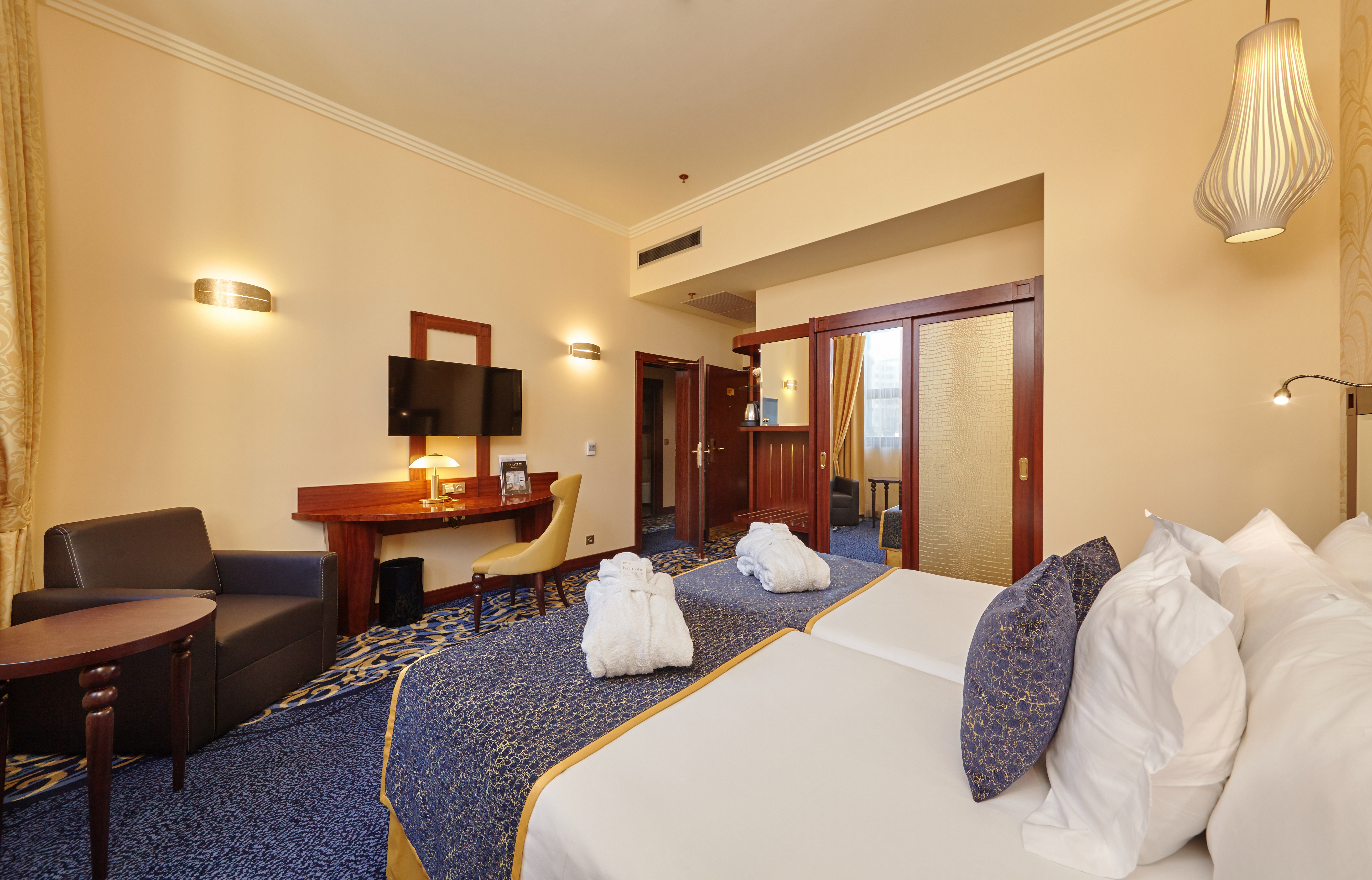 Family Room Standard