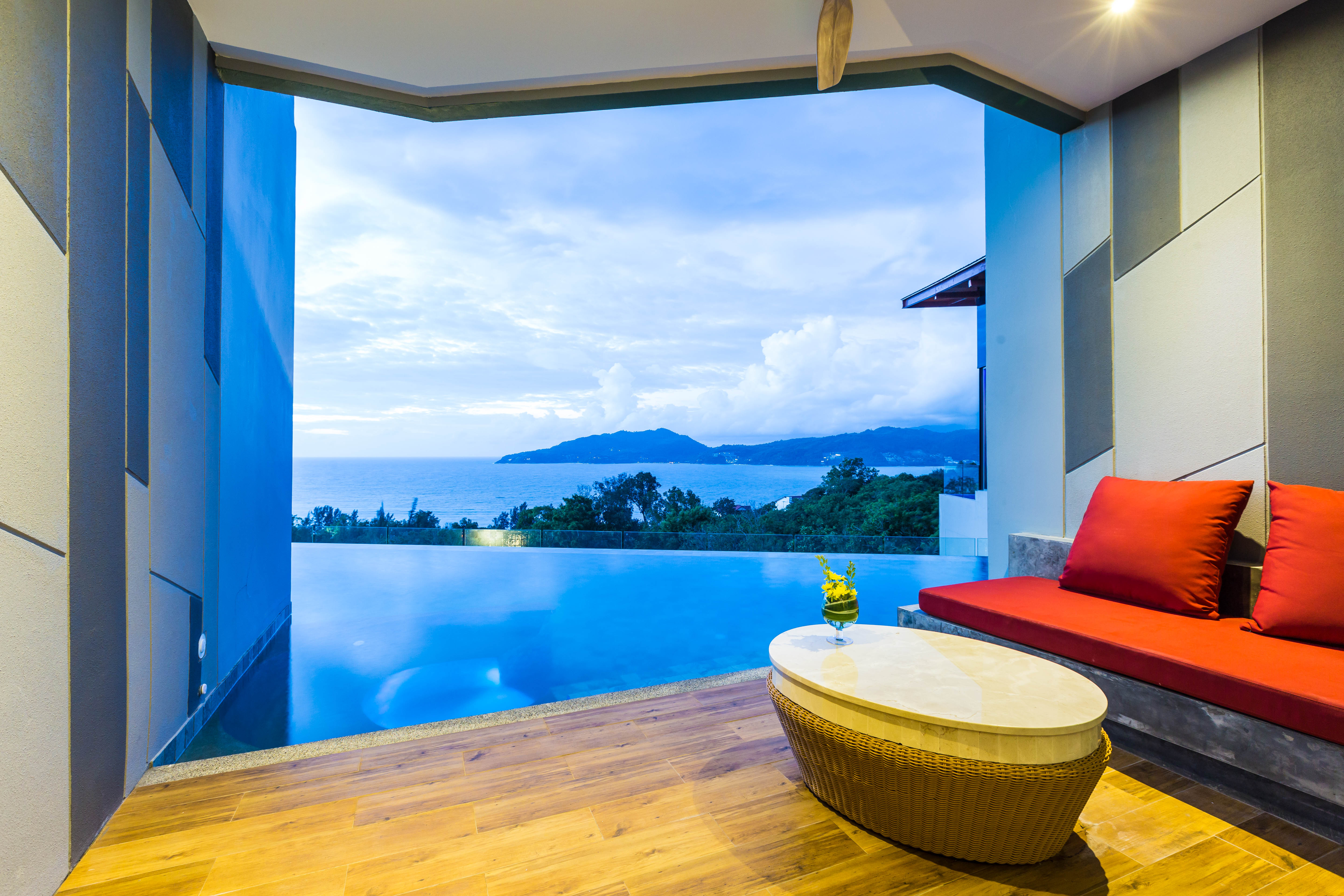 Double or Twin Deluxe