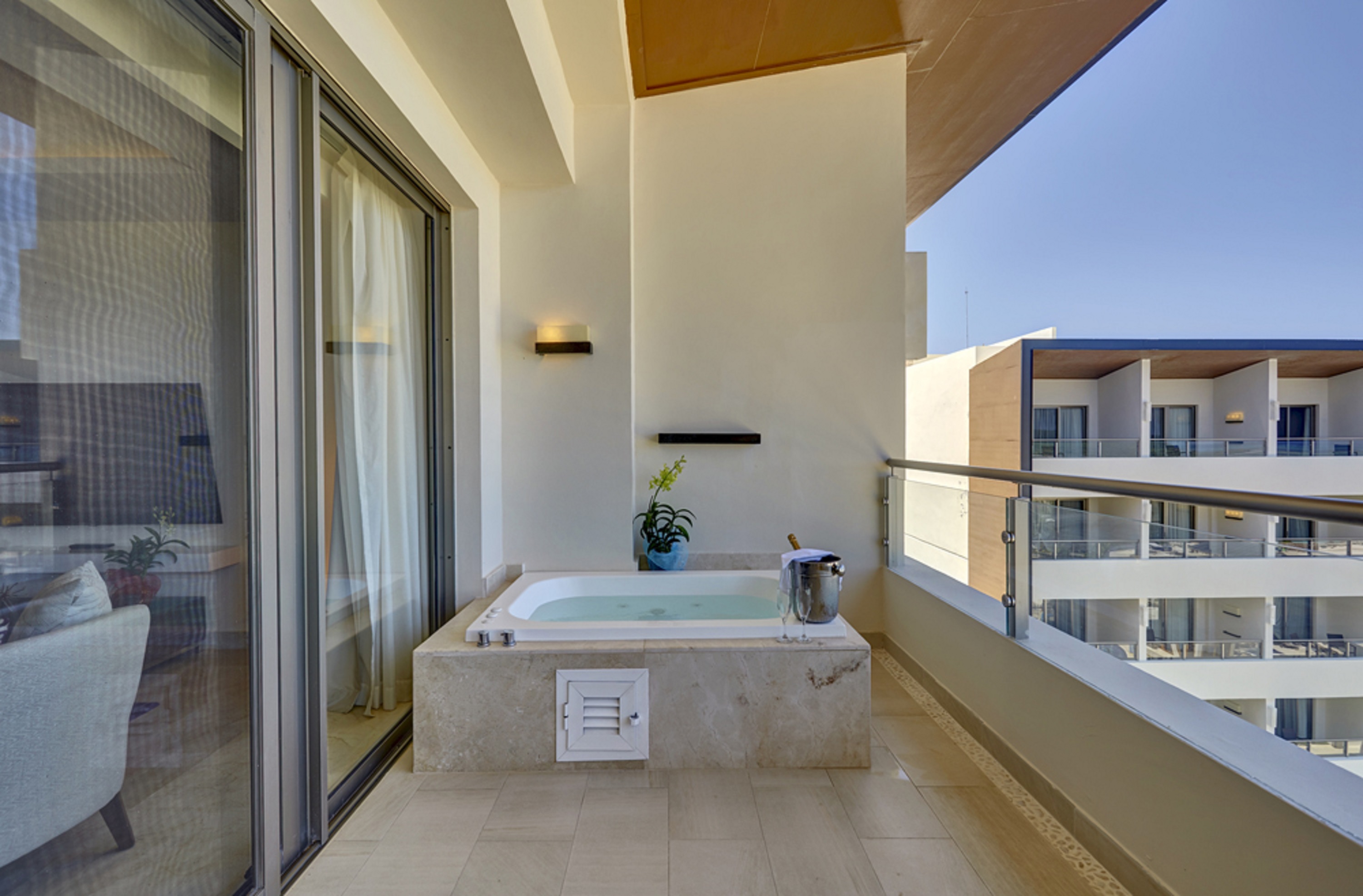 Suite Luxury Ocean View