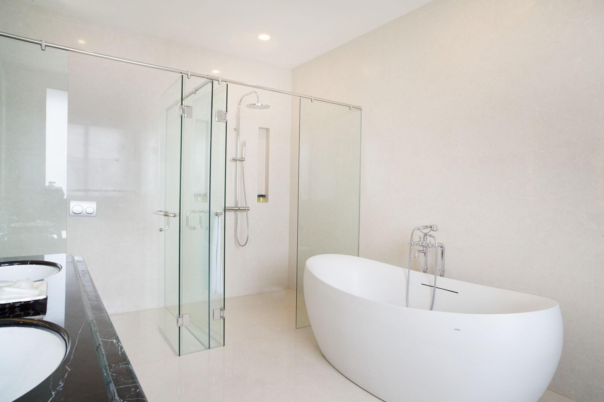 Suite King Bed One Bedroom 