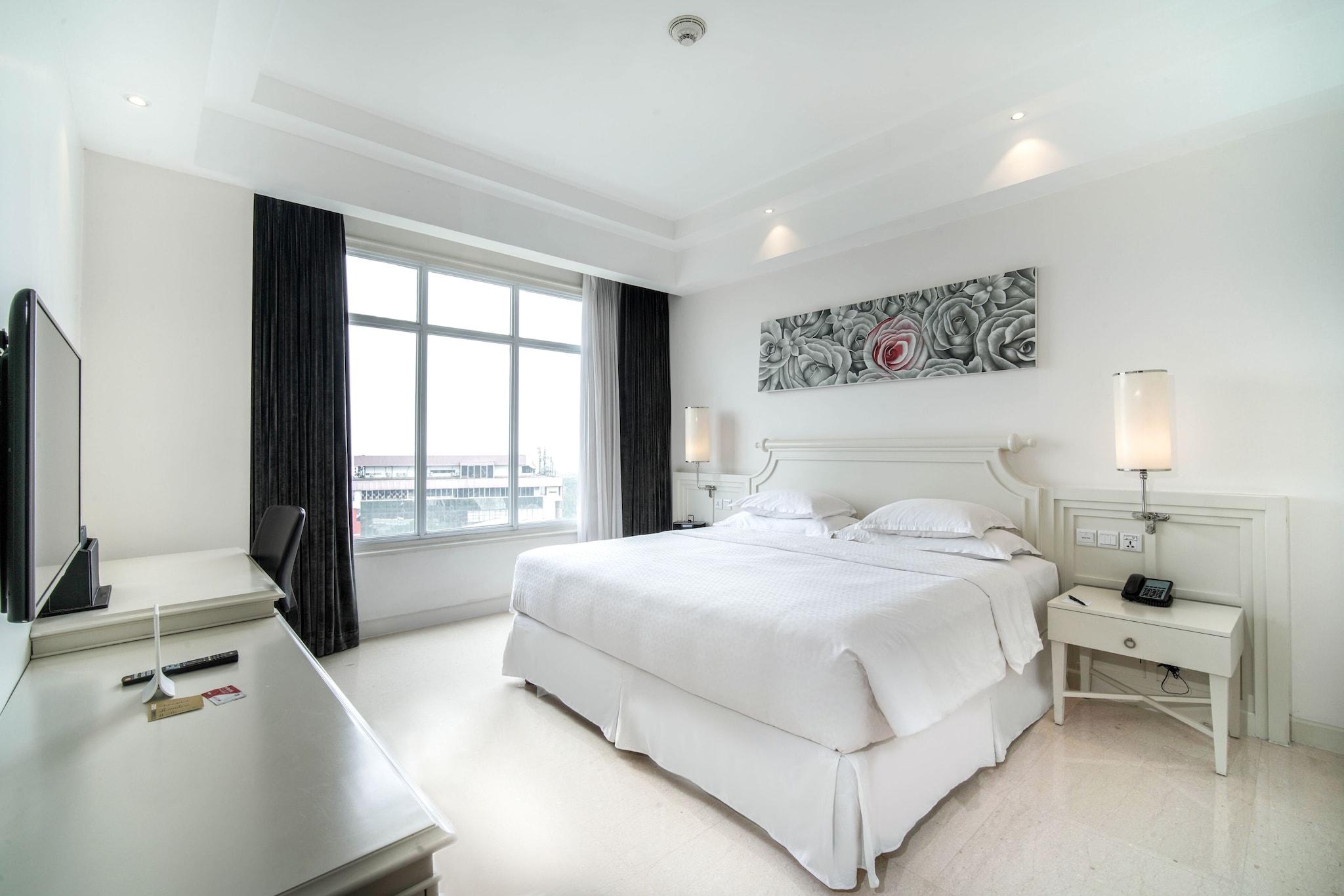 Double King Size Bed