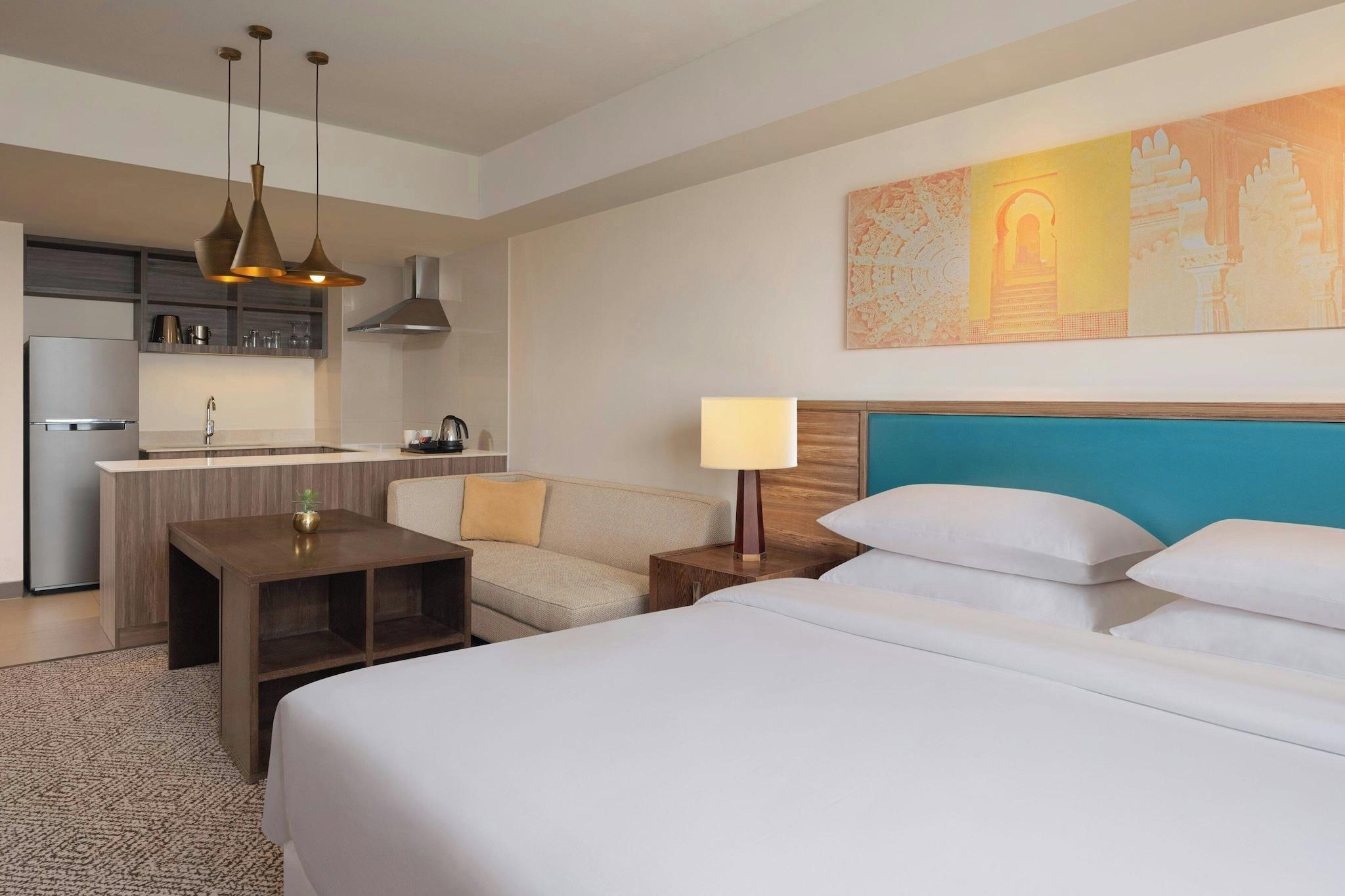 Studio King Size Bed