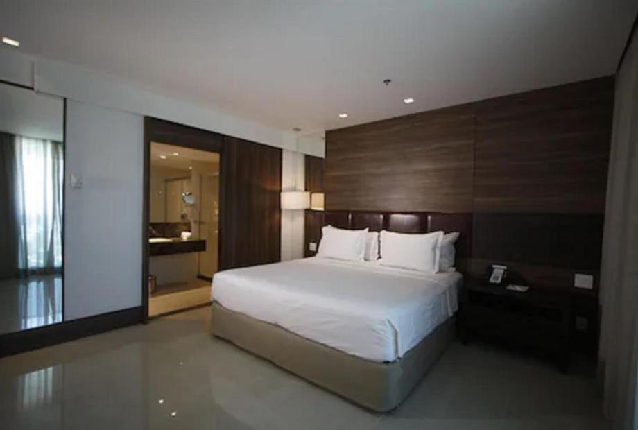 Double Accessible Executive Room