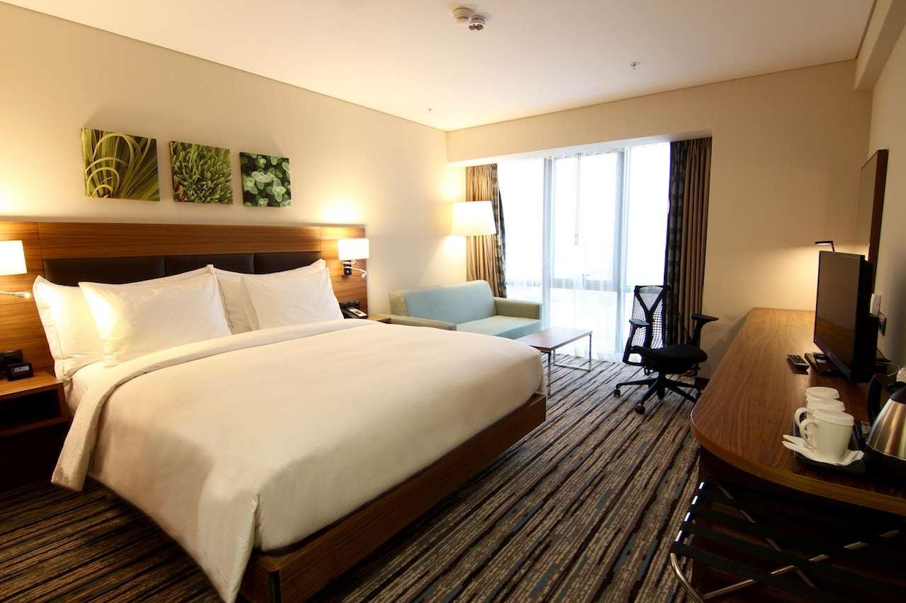 Family Room King Size Bed