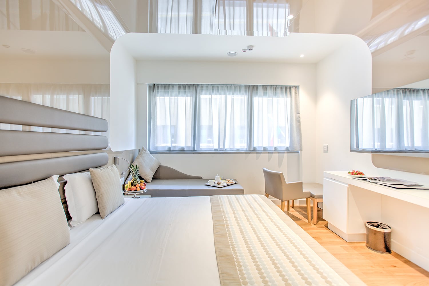 Family Room Capacity 2