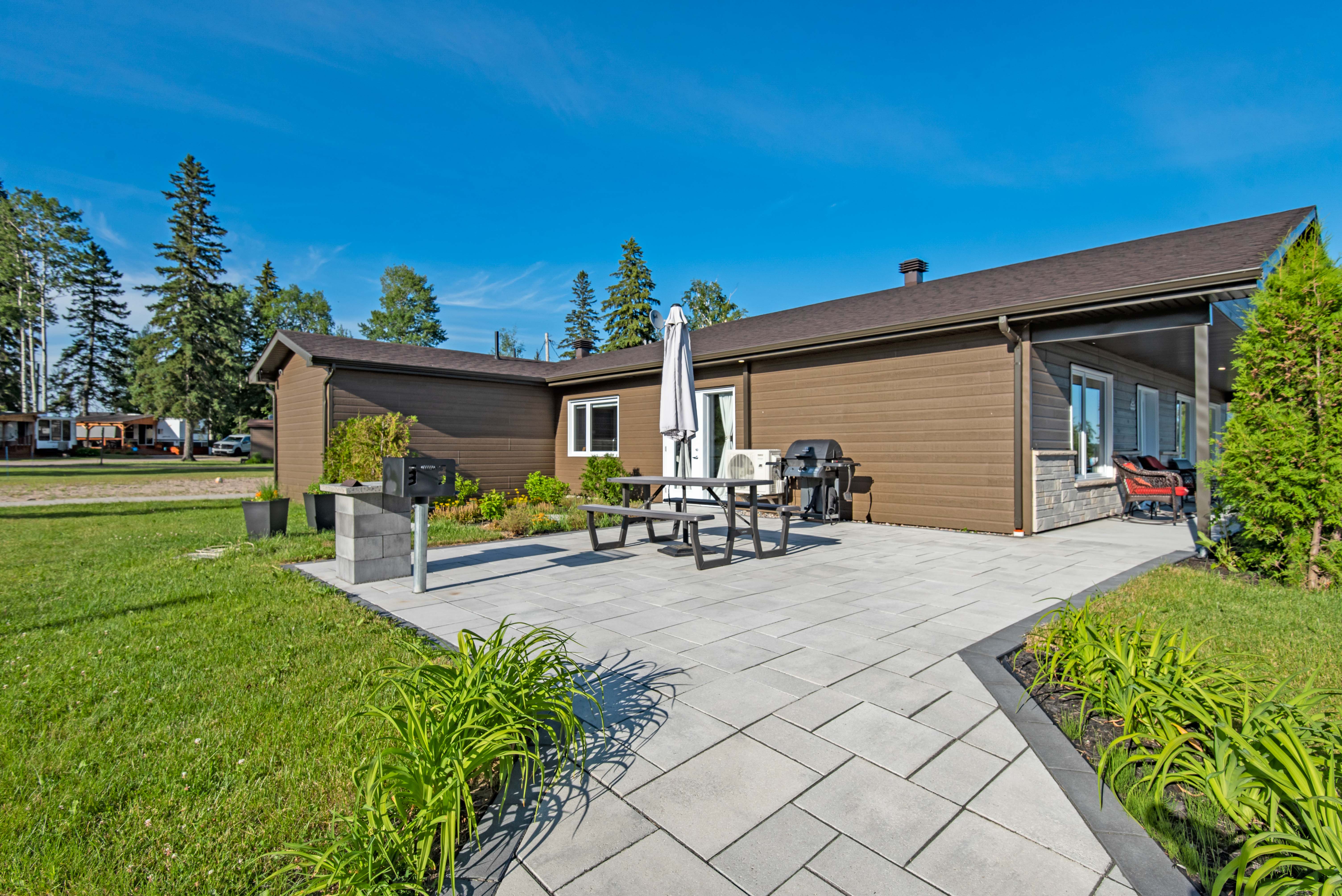 Chalet Three Bedrooms One Bathroom