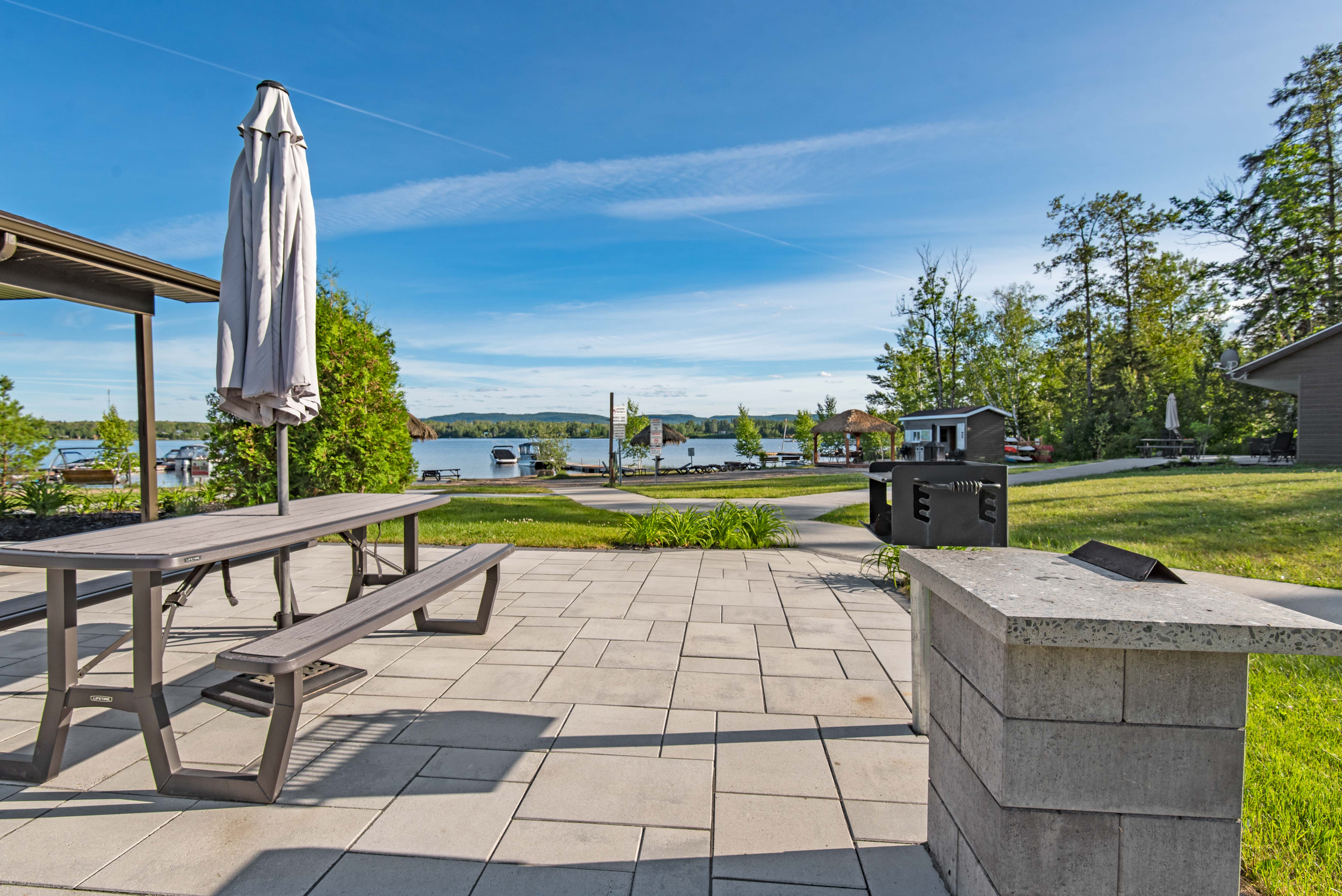 Chalet Three Bedrooms One Bathroom