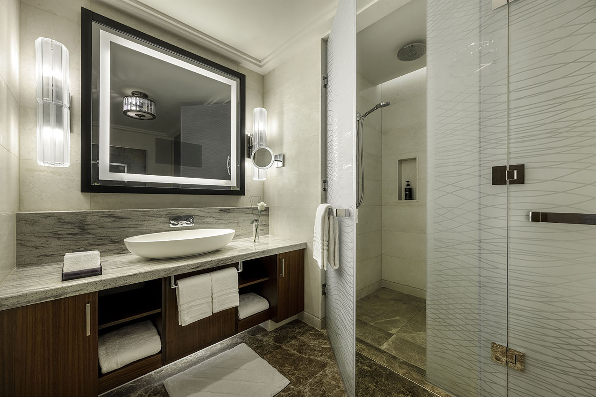 Double Superior King Bed