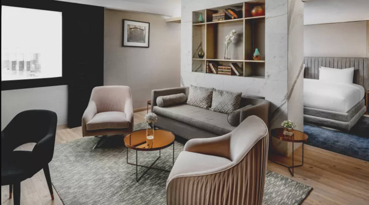 Suite Premium King Bed