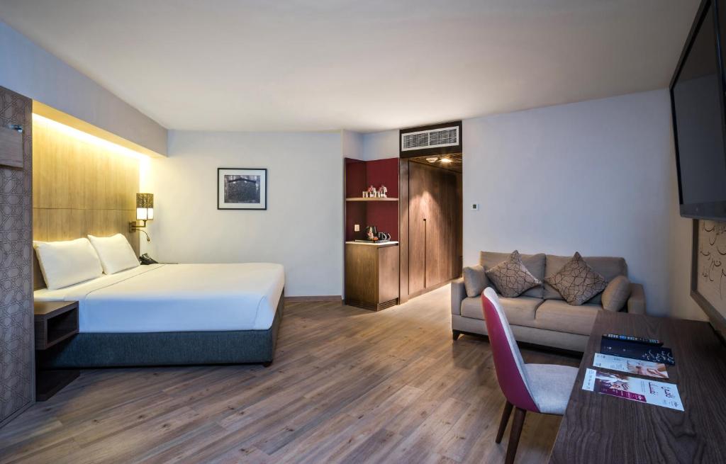 Junior Suite Standard