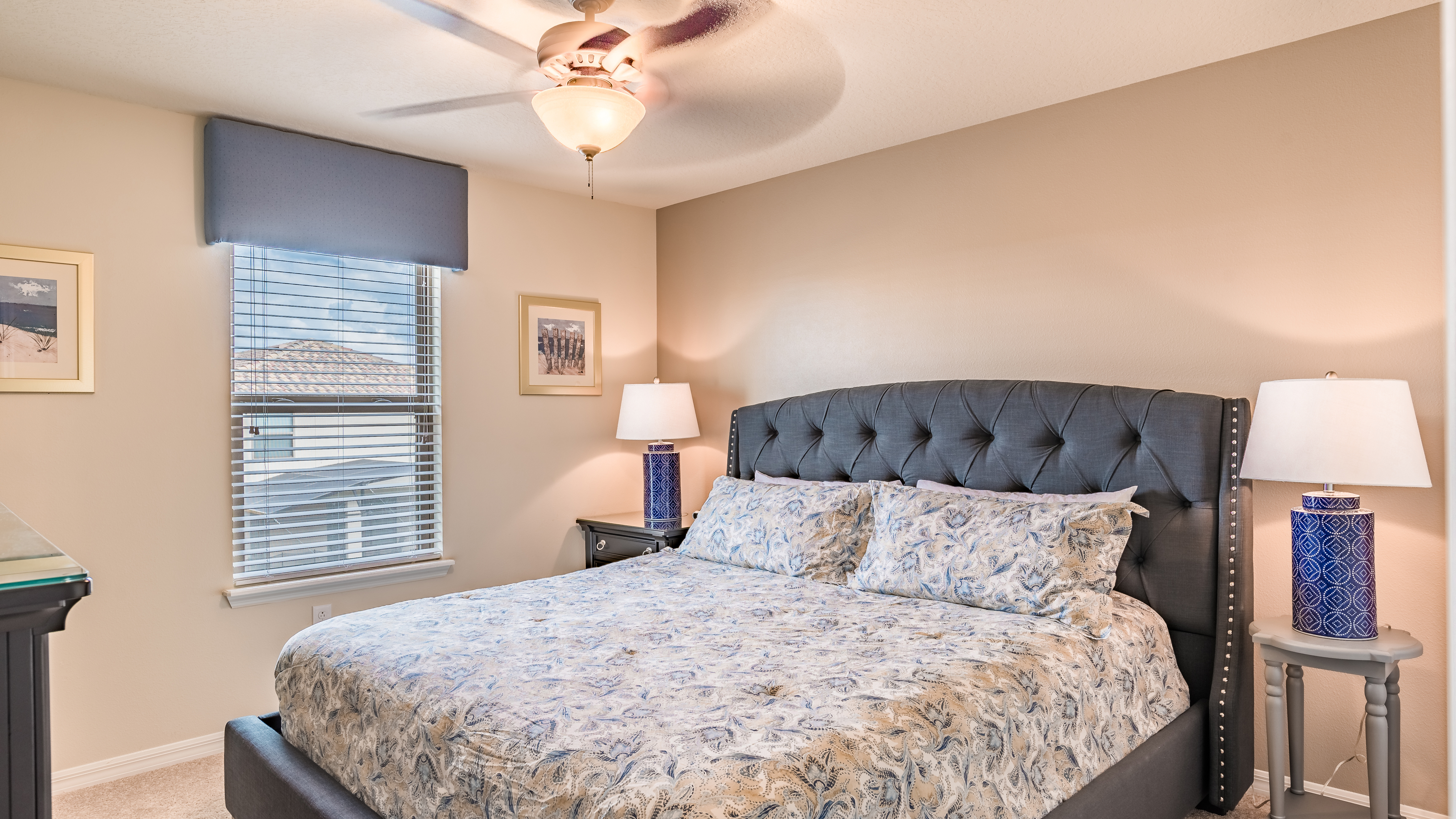 Home Seven Bedrooms with Private Pool