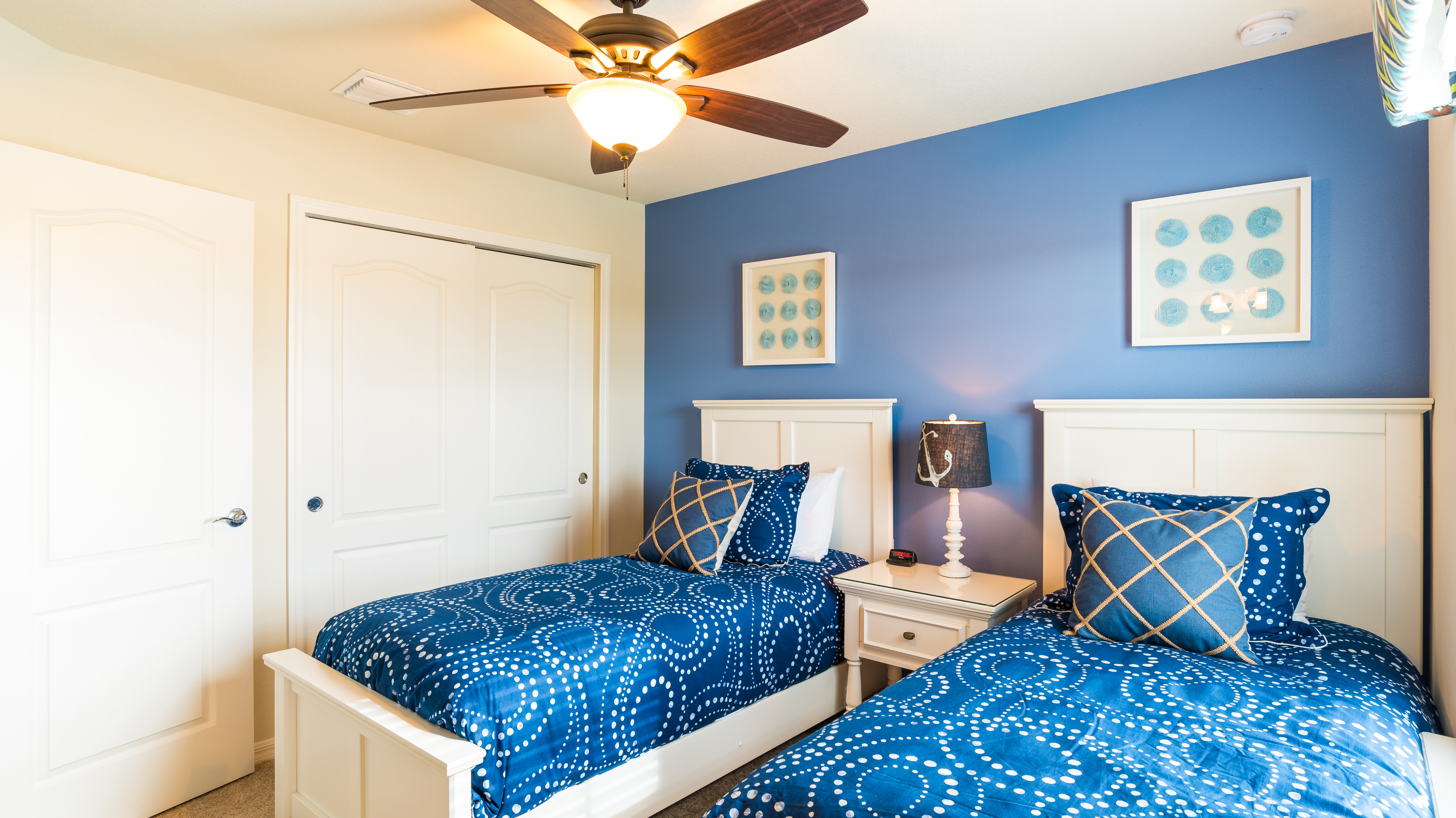 Home Seven Bedrooms with Private Pool