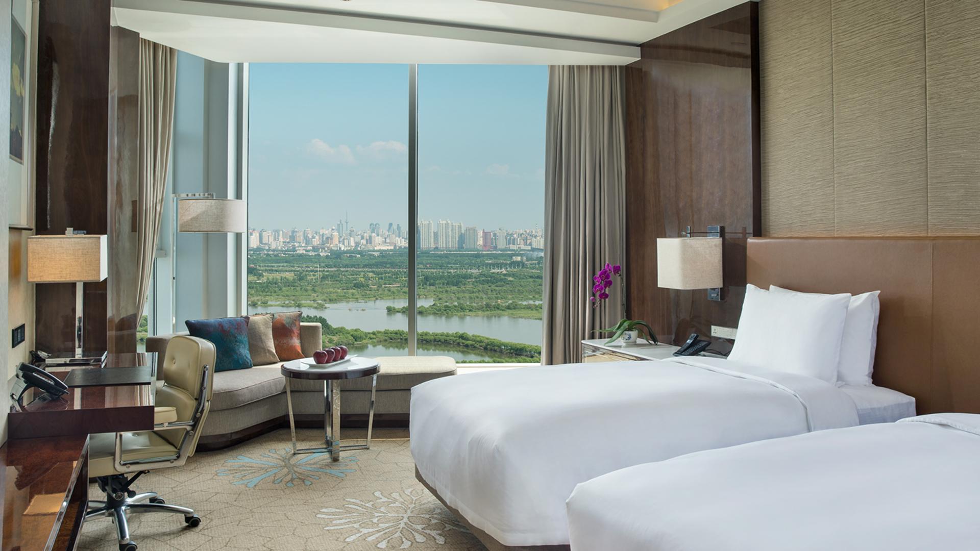 Twin Premier River View