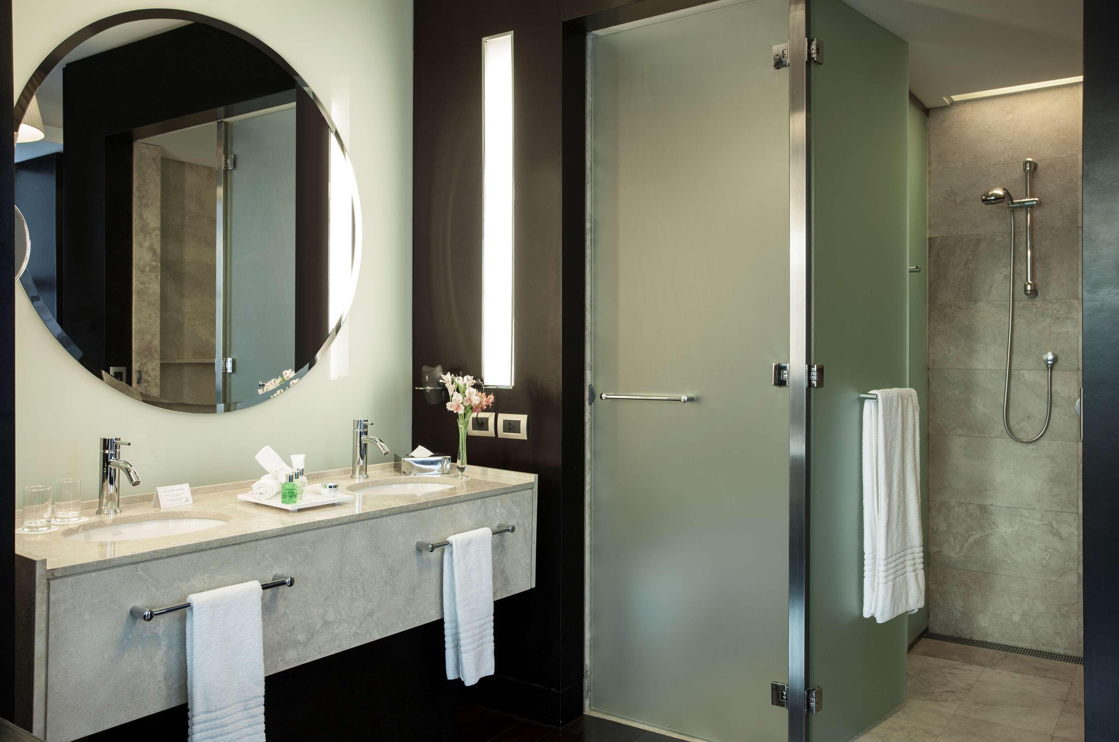 Double Single Premium