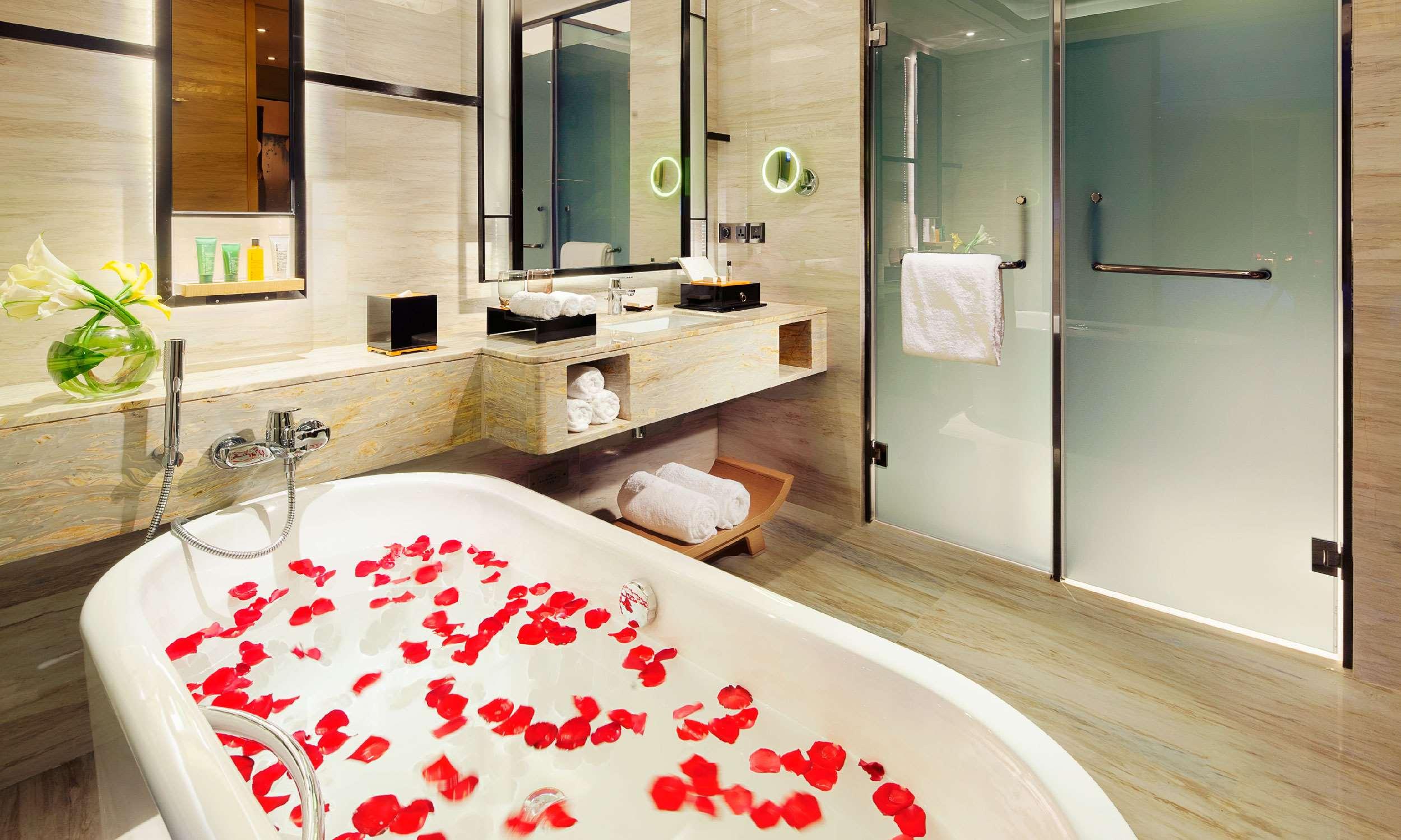 Double King Size Bed