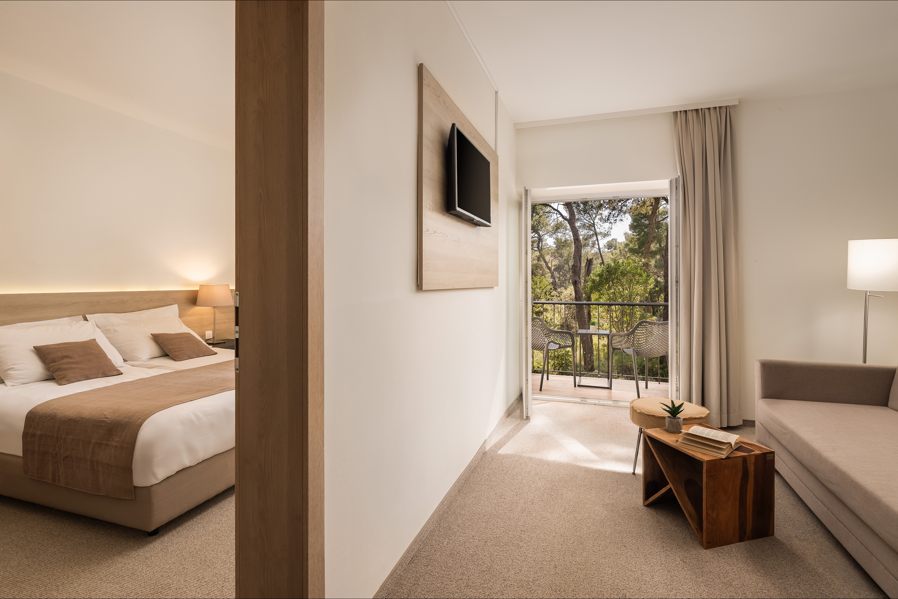 Suite Superior with Balcony