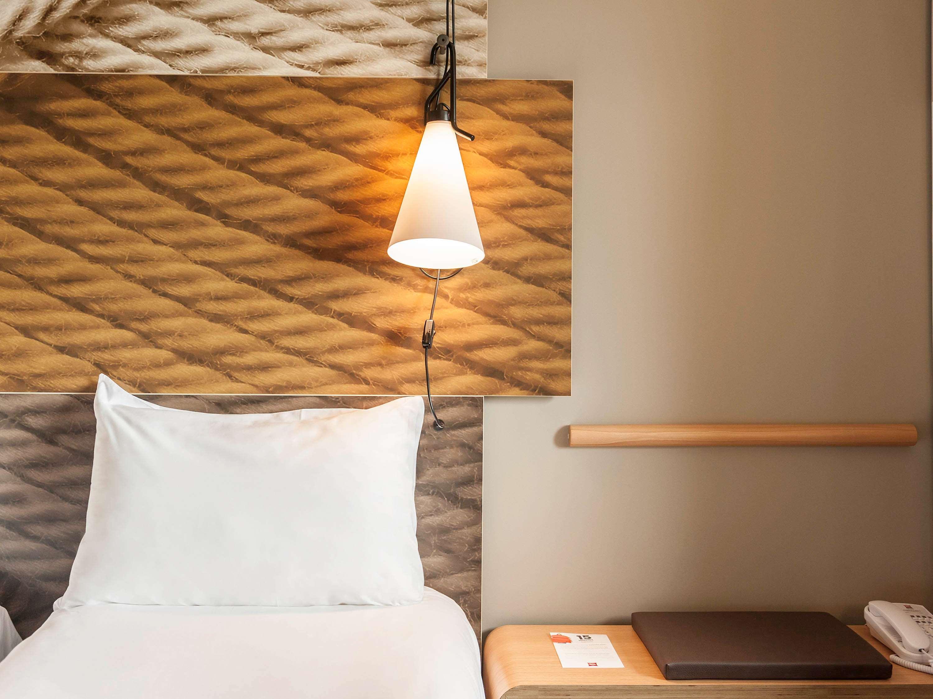 Double or Twin with Double Bed