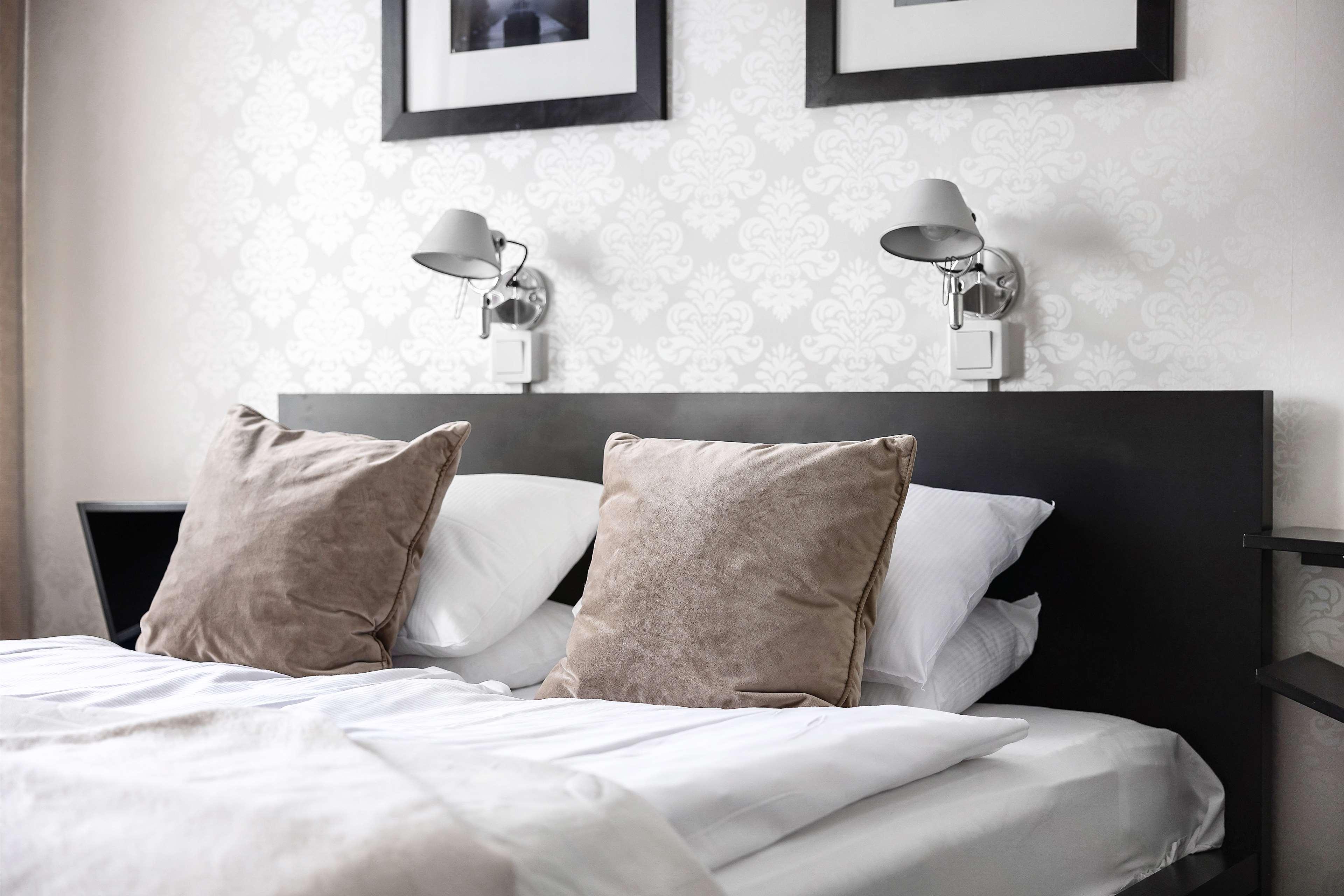 Quadruple with Double Bed