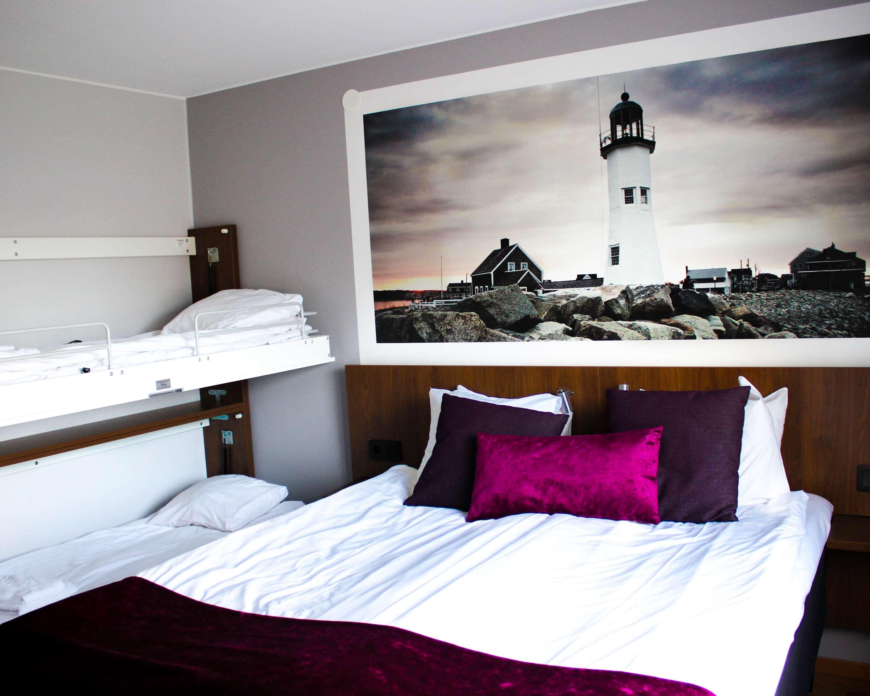 Family Room Capacity 4