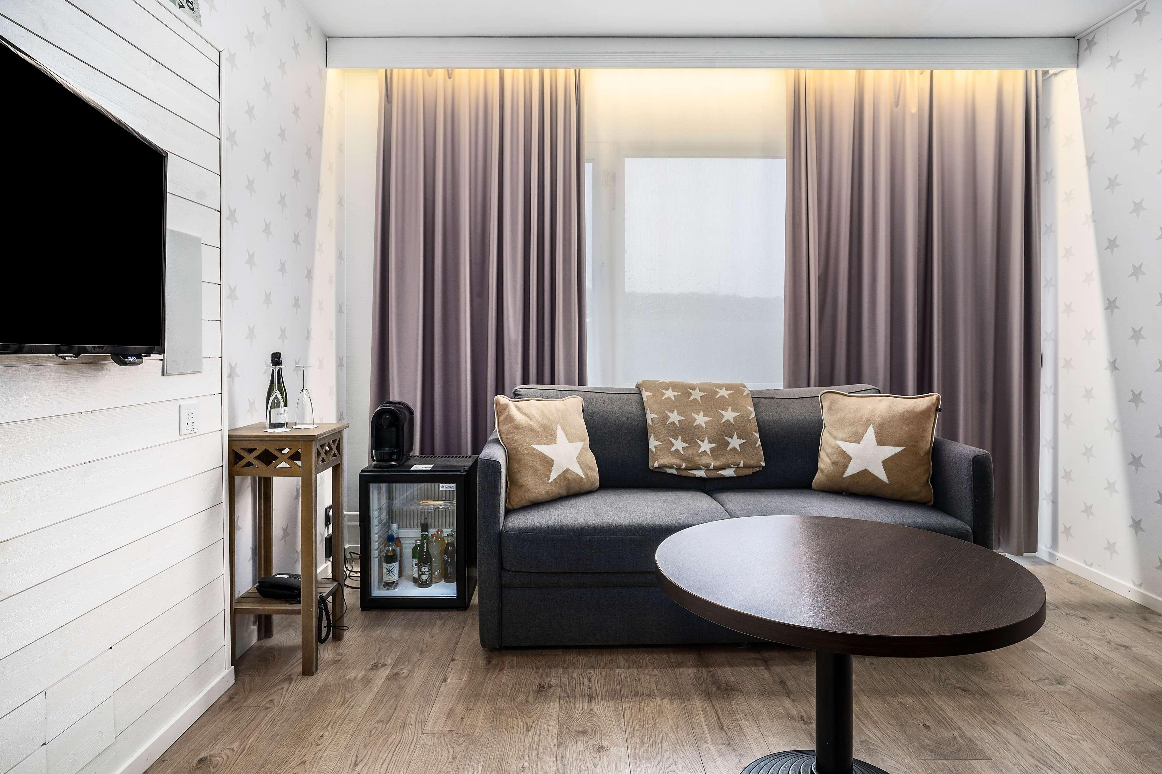 Suite King Bed Non Smoking