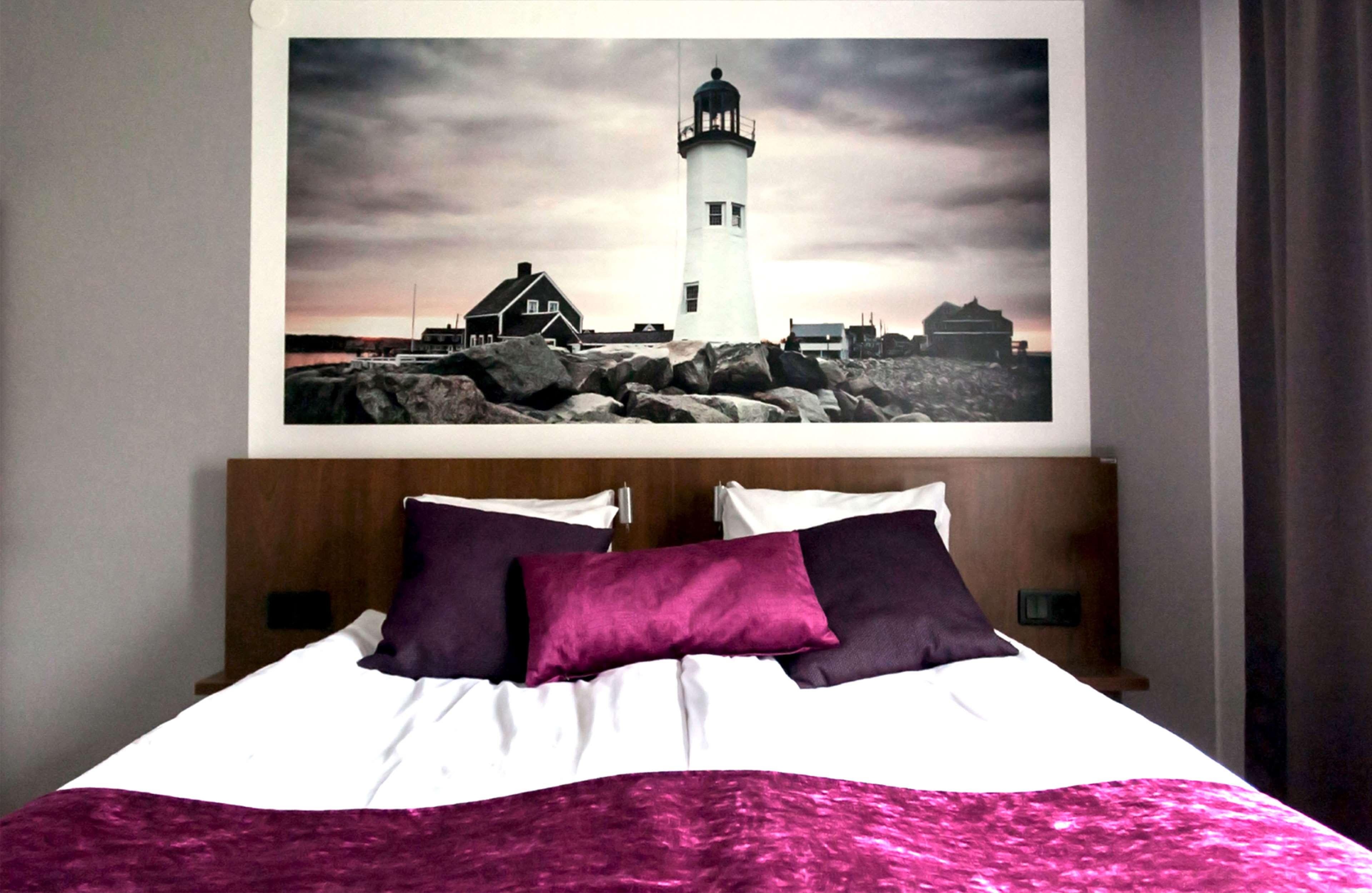 Family Room Capacity 4