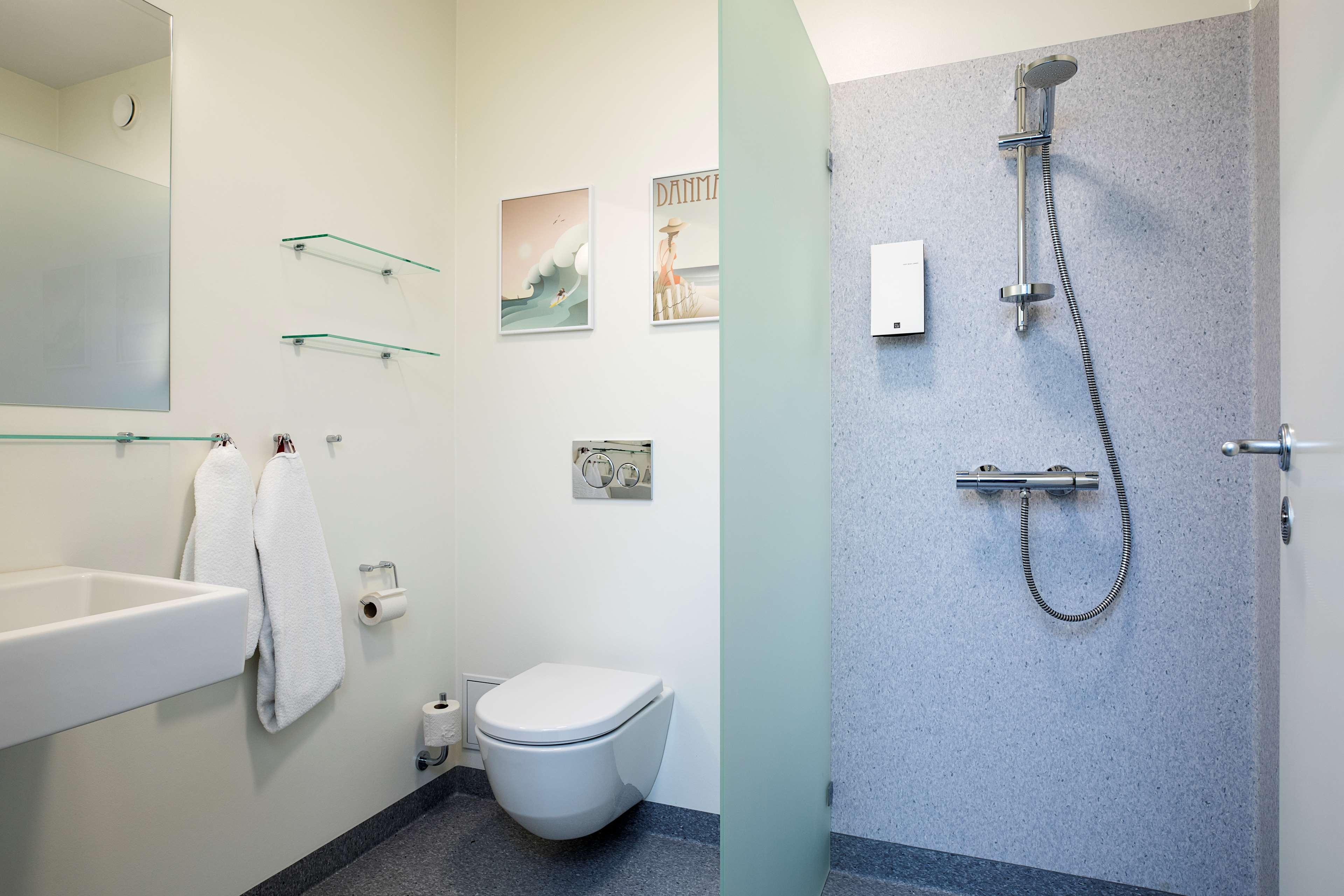 Room Business King Bed