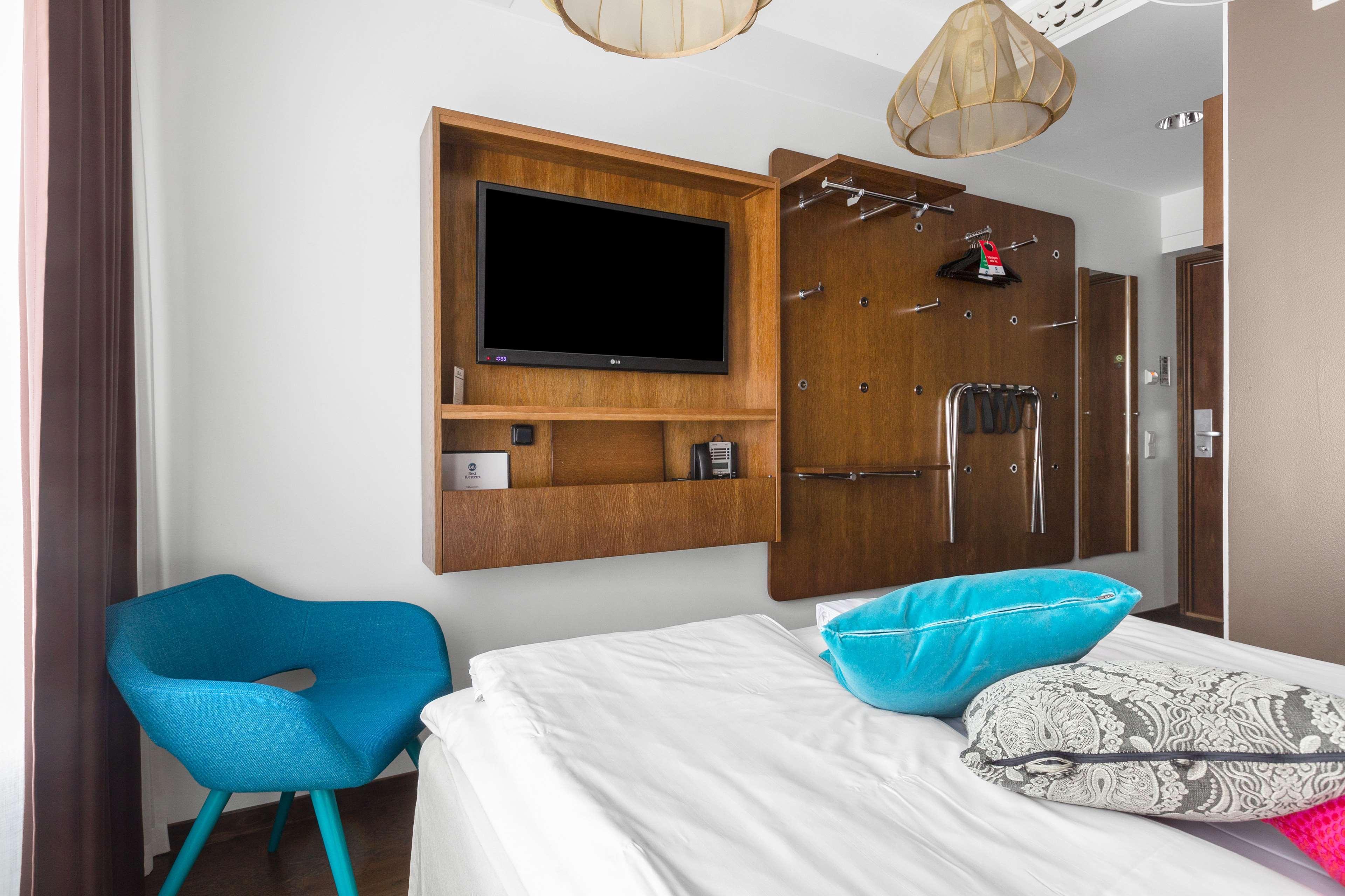 Double Queen Bed Non Smoking