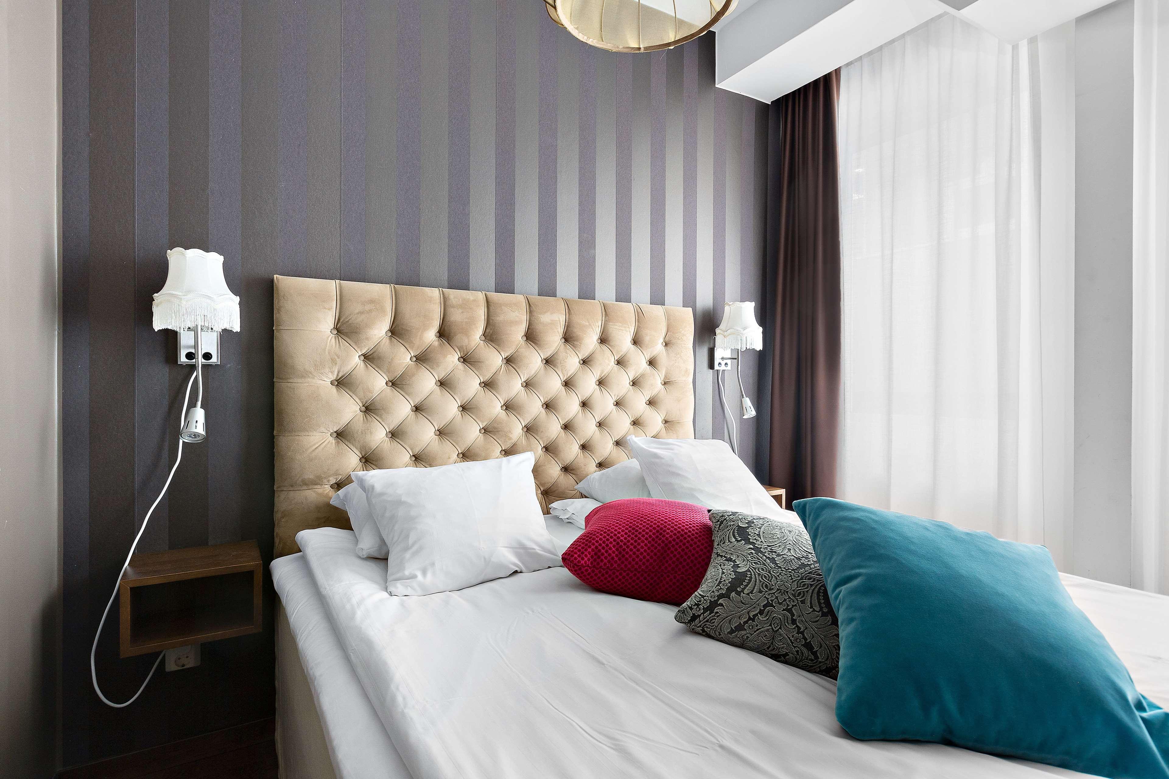 Double Queen Bed Non Smoking