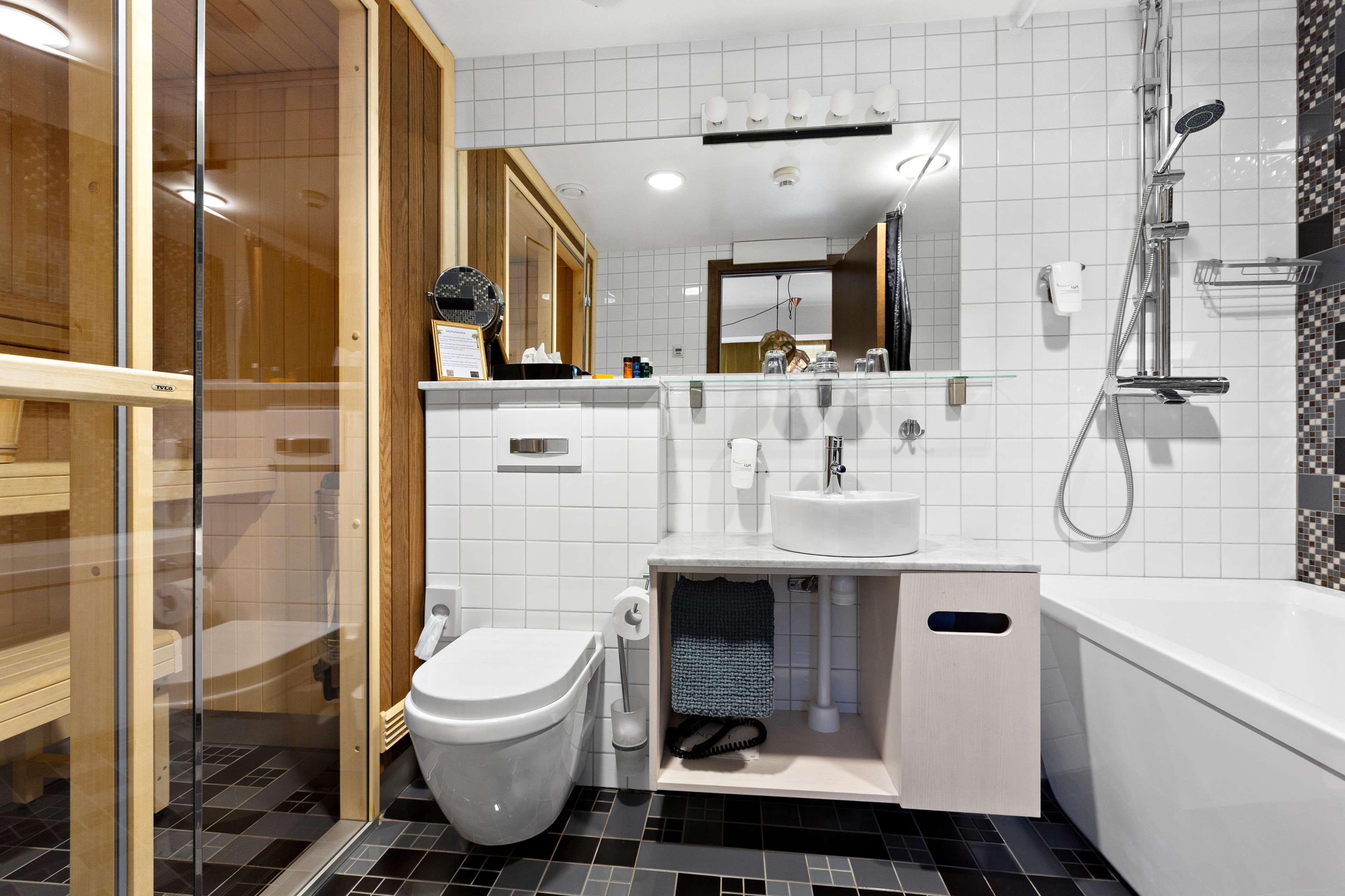 Suite King Bed Non Smoking