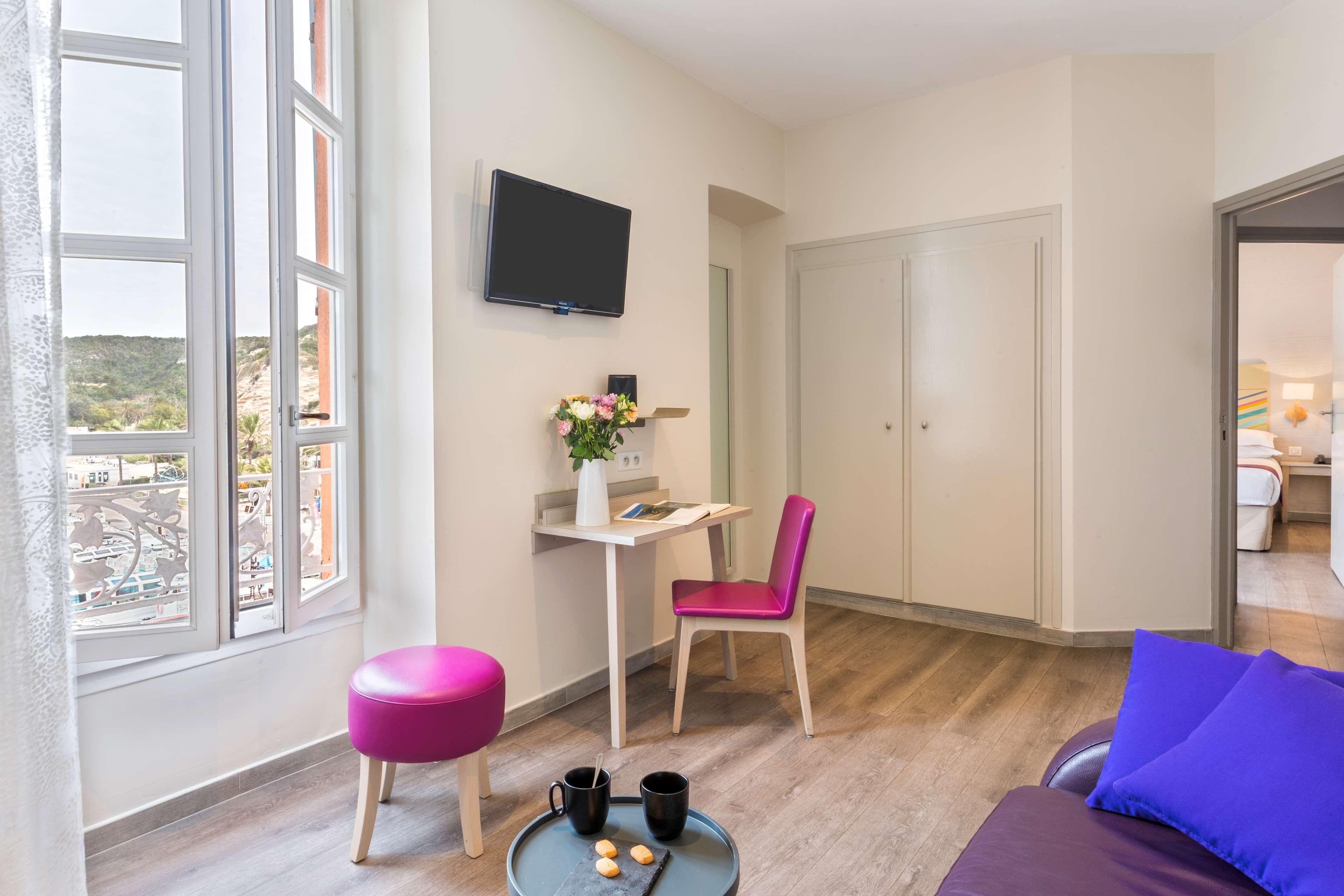 Suite Queen Bed Non Smoking