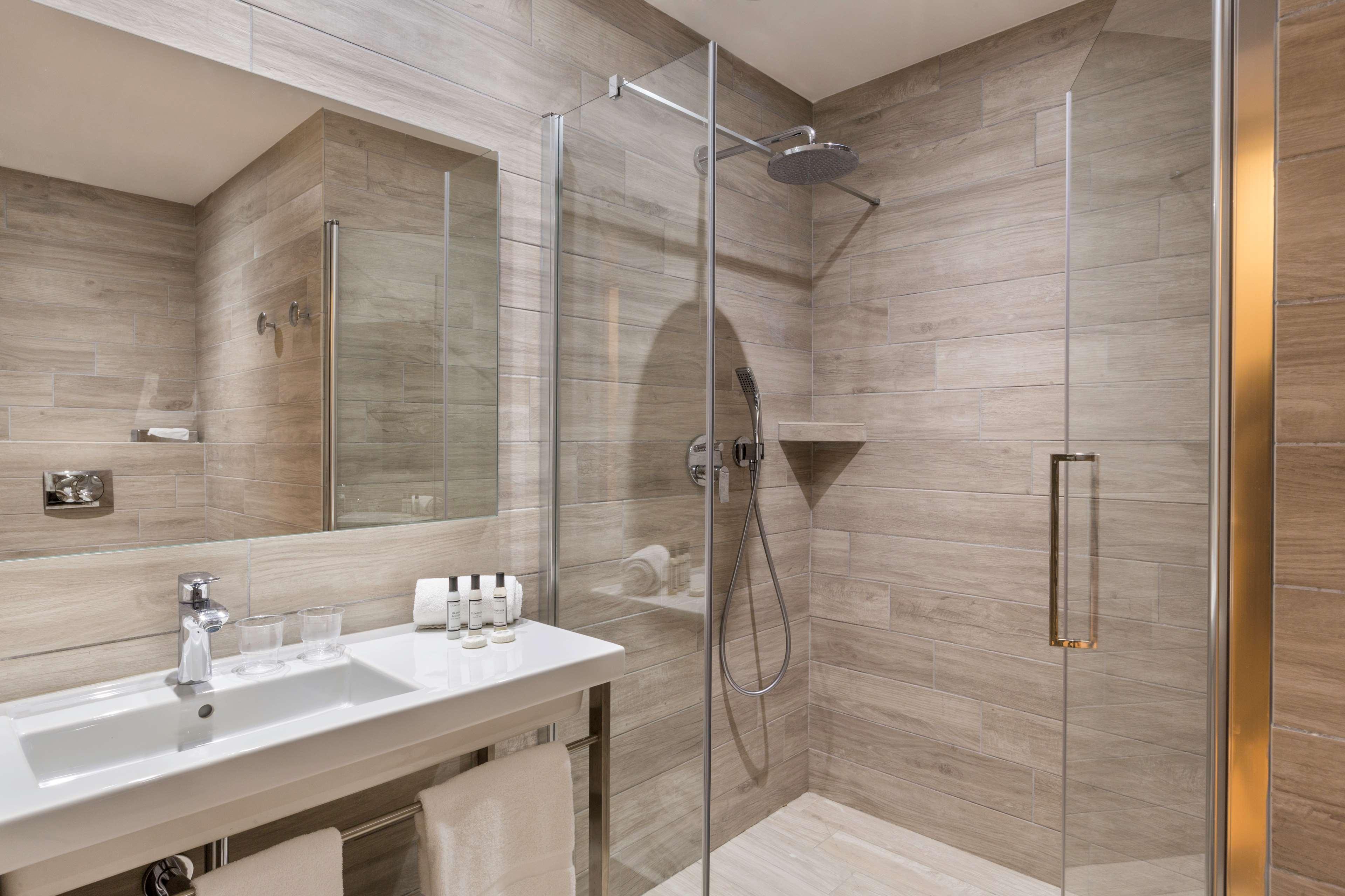 Quadruple Three Beds