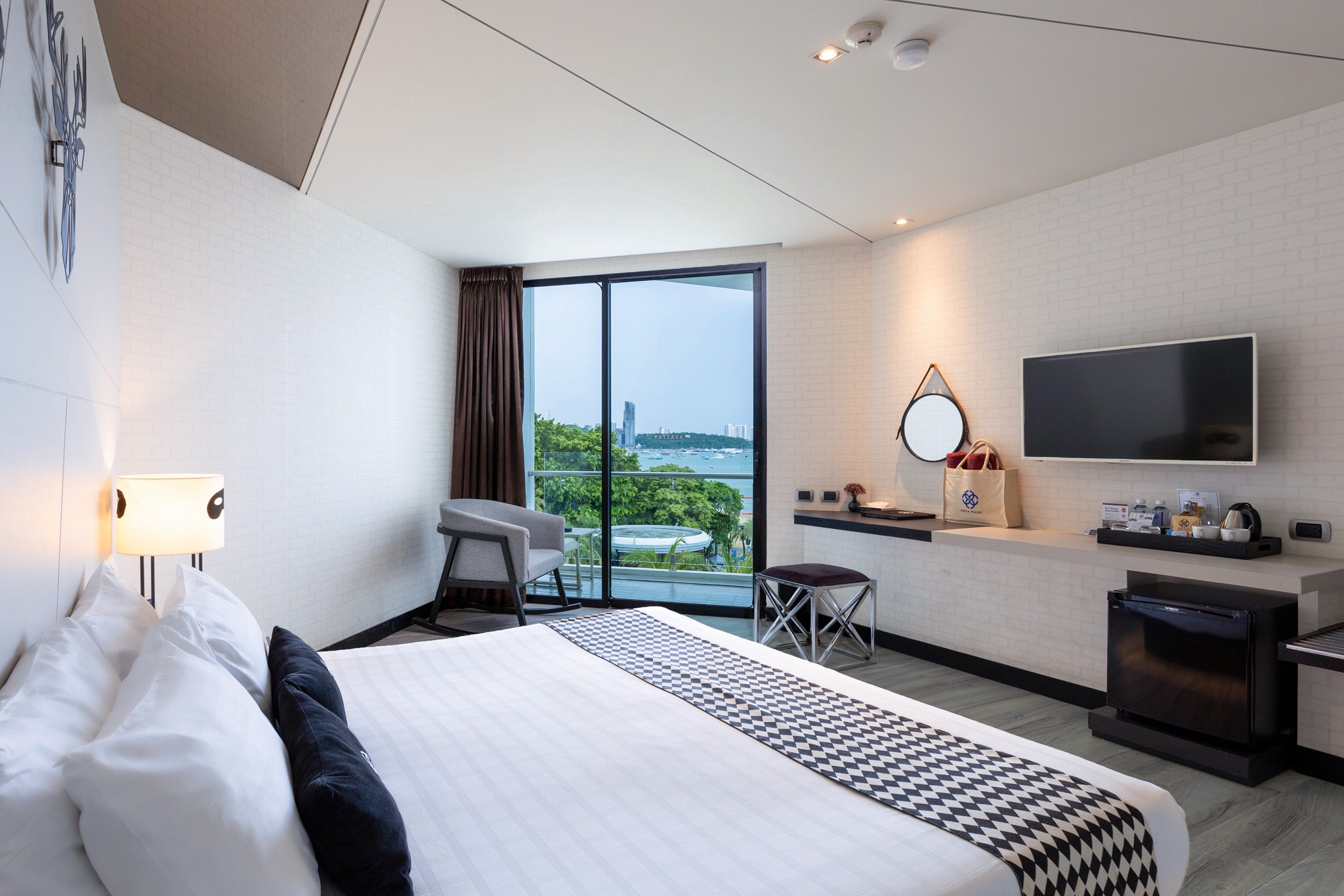 Double Deluxe Sea View