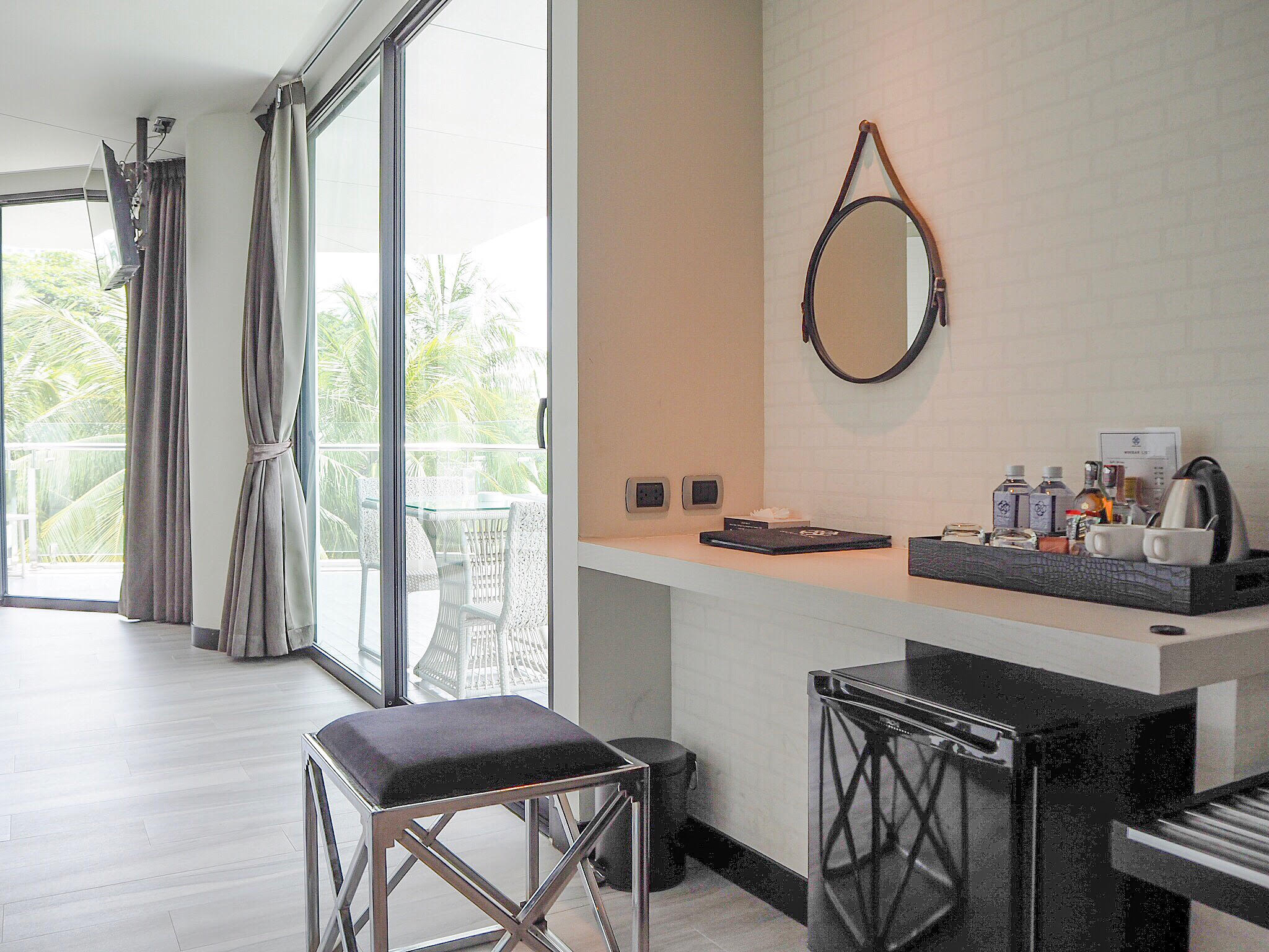 Double Deluxe Ocean Front with Terrace