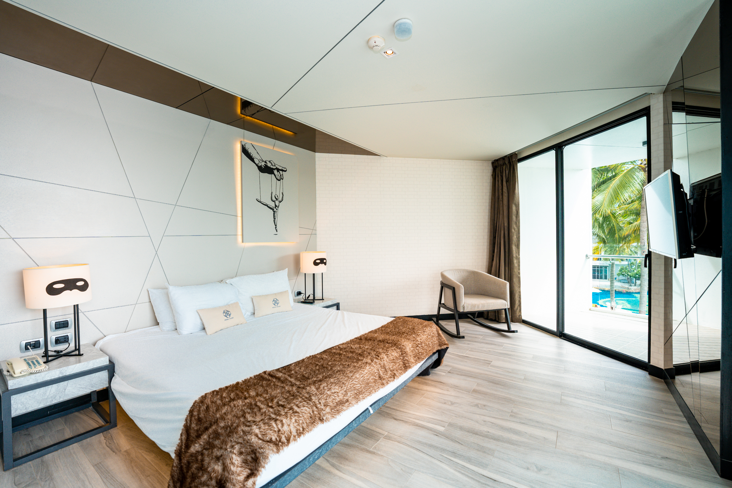 Double Deluxe Ocean Front with Terrace