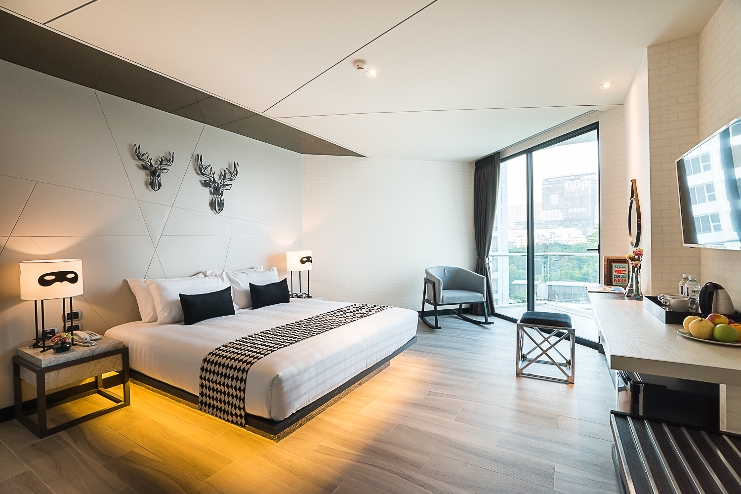 Double or Twin Deluxe Sea View