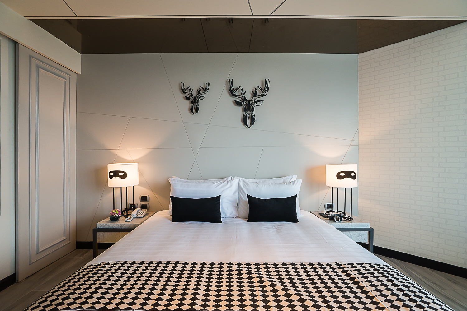 Double or Twin Deluxe Sea View