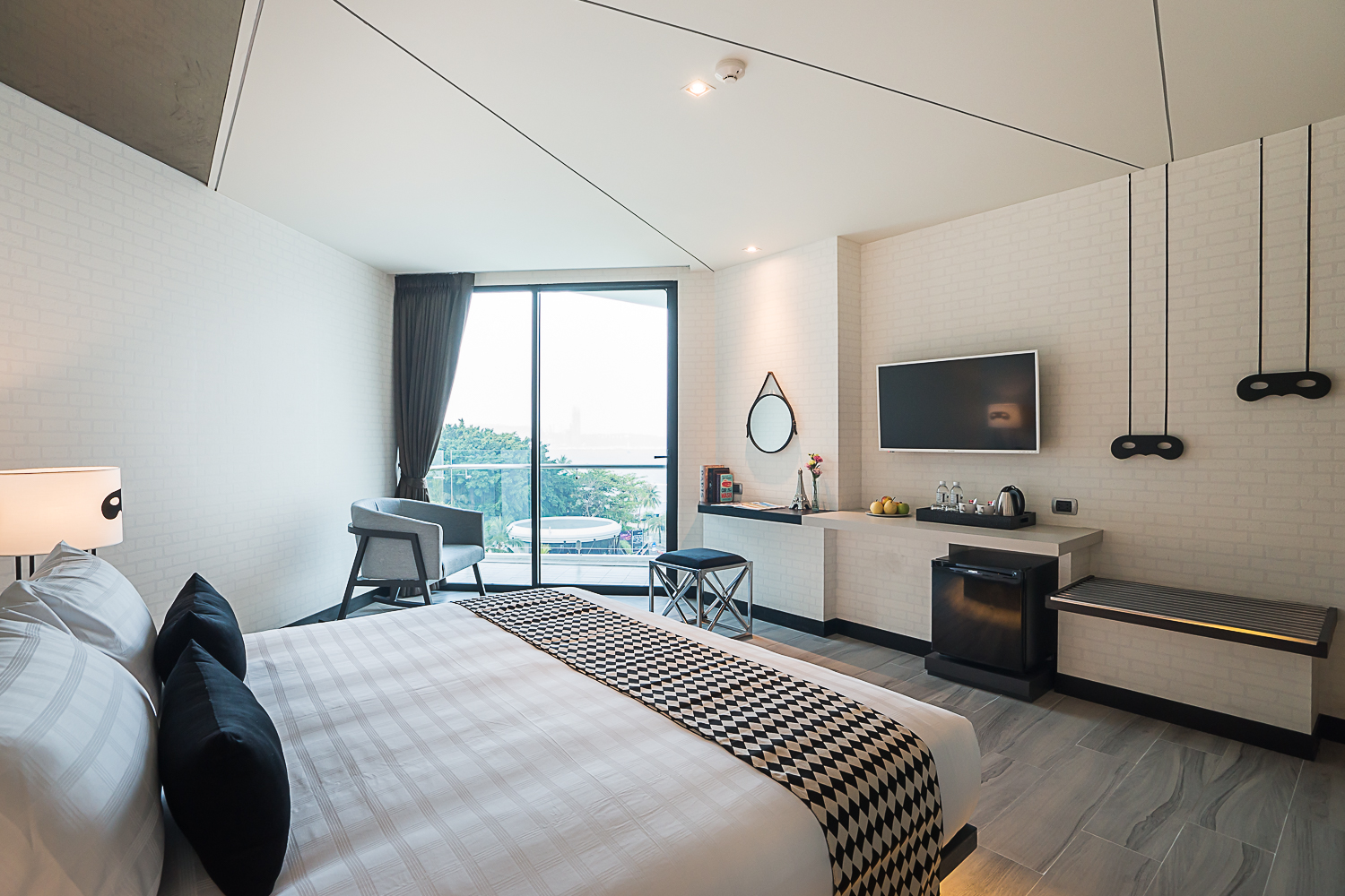 Double or Twin Deluxe Sea View