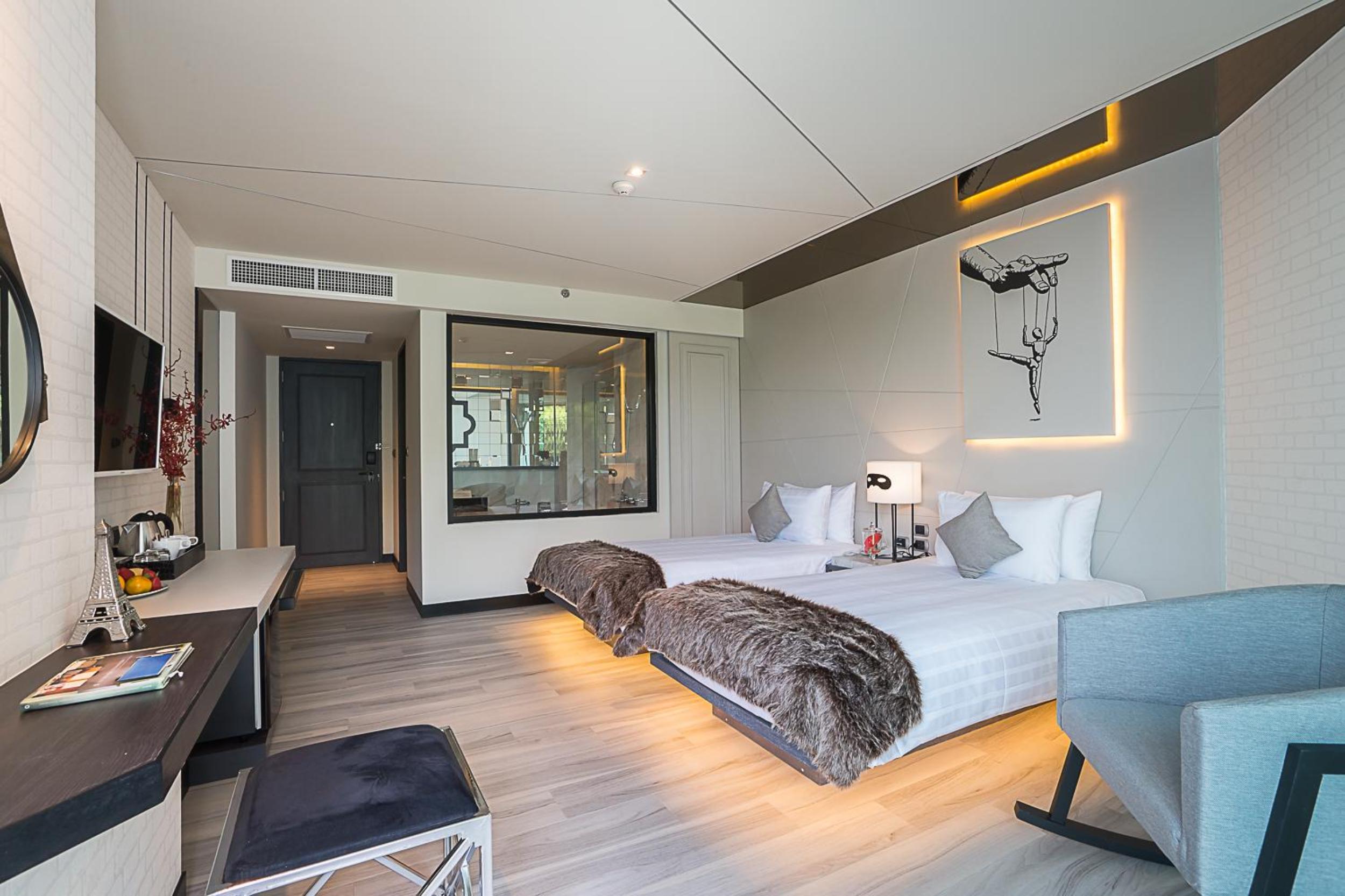 Twin Deluxe Garden View