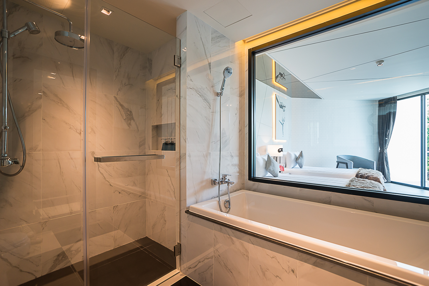 Double or Twin Deluxe Sea View