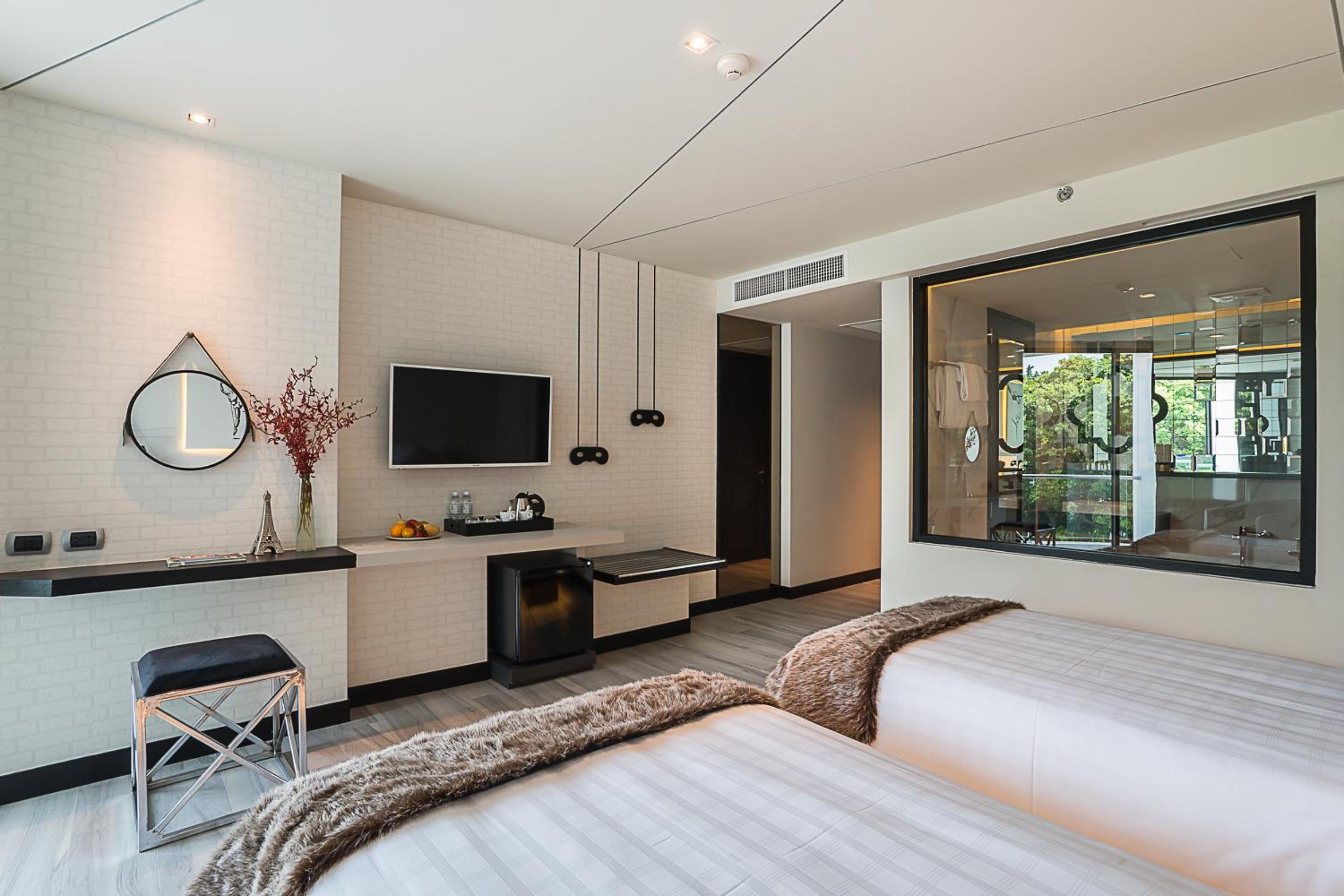 Twin Deluxe Garden View