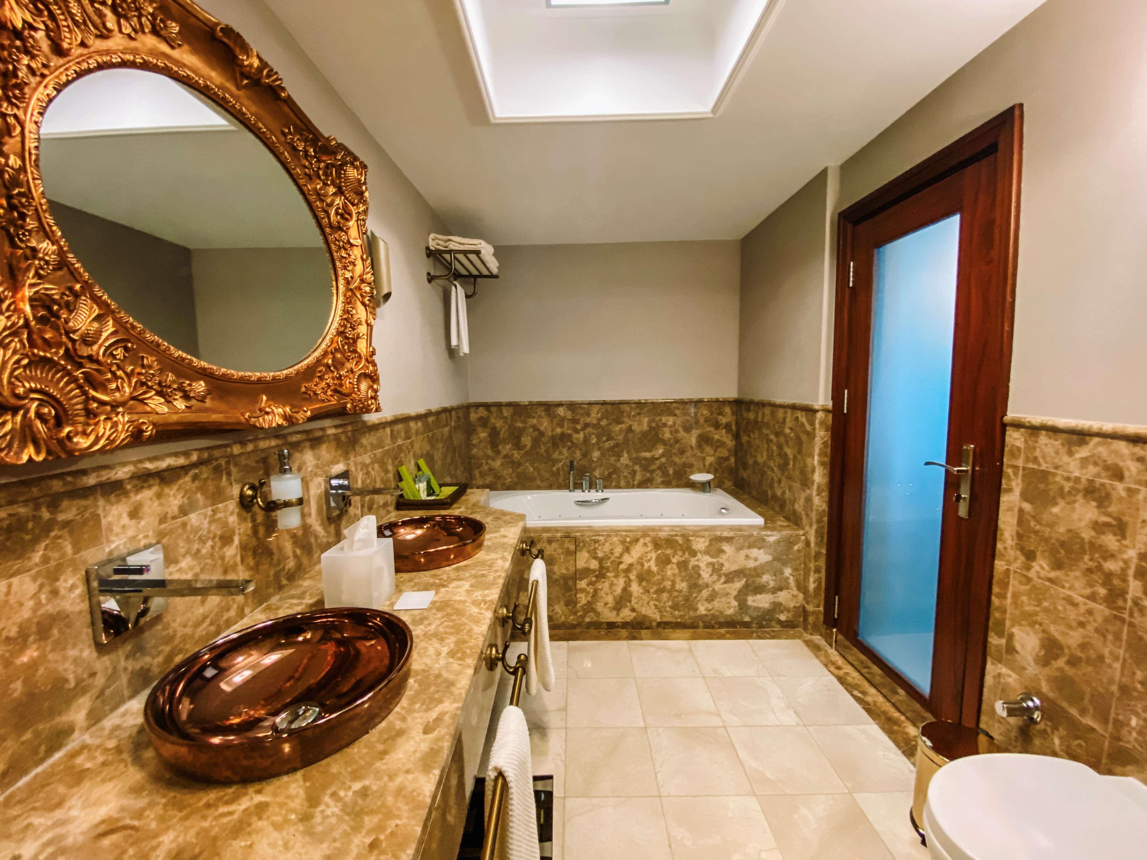 Suite Presidential with Views