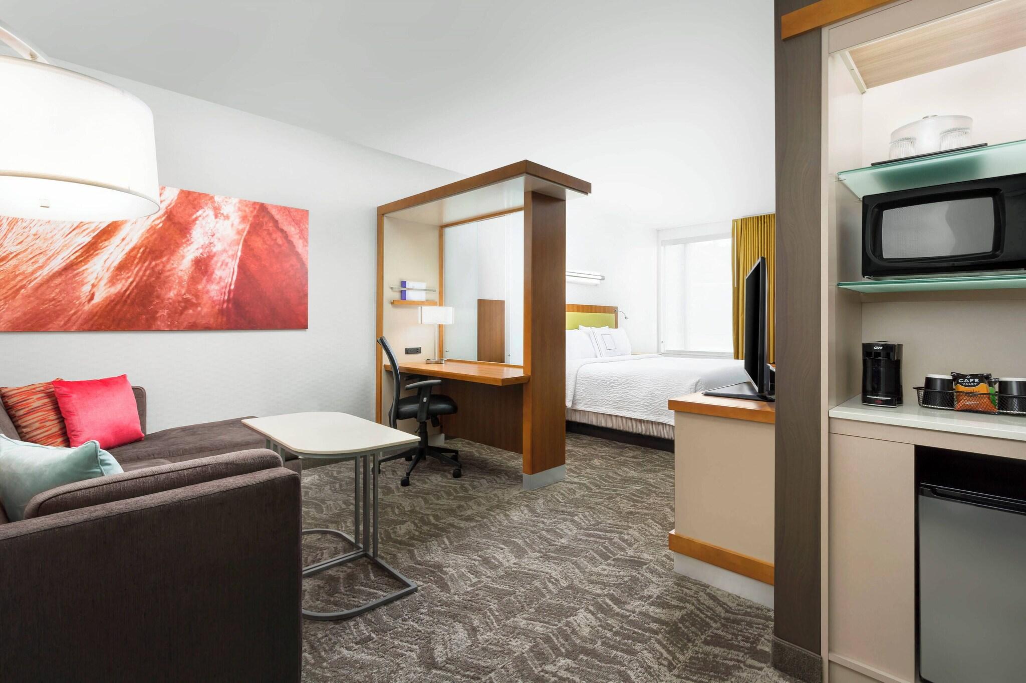 Studio King Size Bed