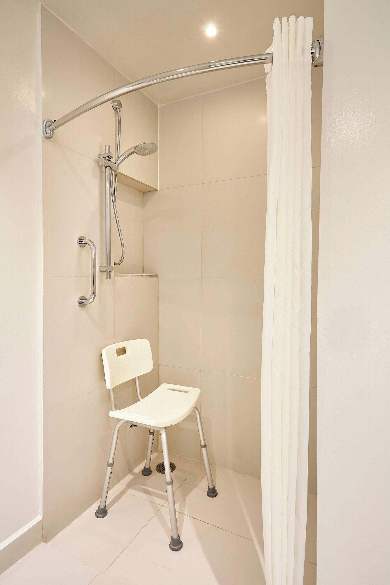 Double City View King Bed