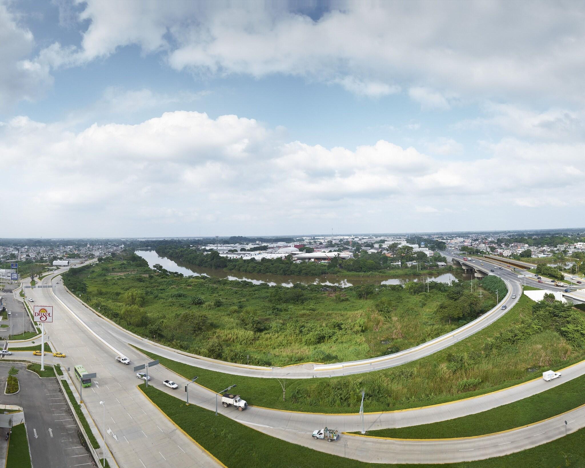 Double City View King Bed