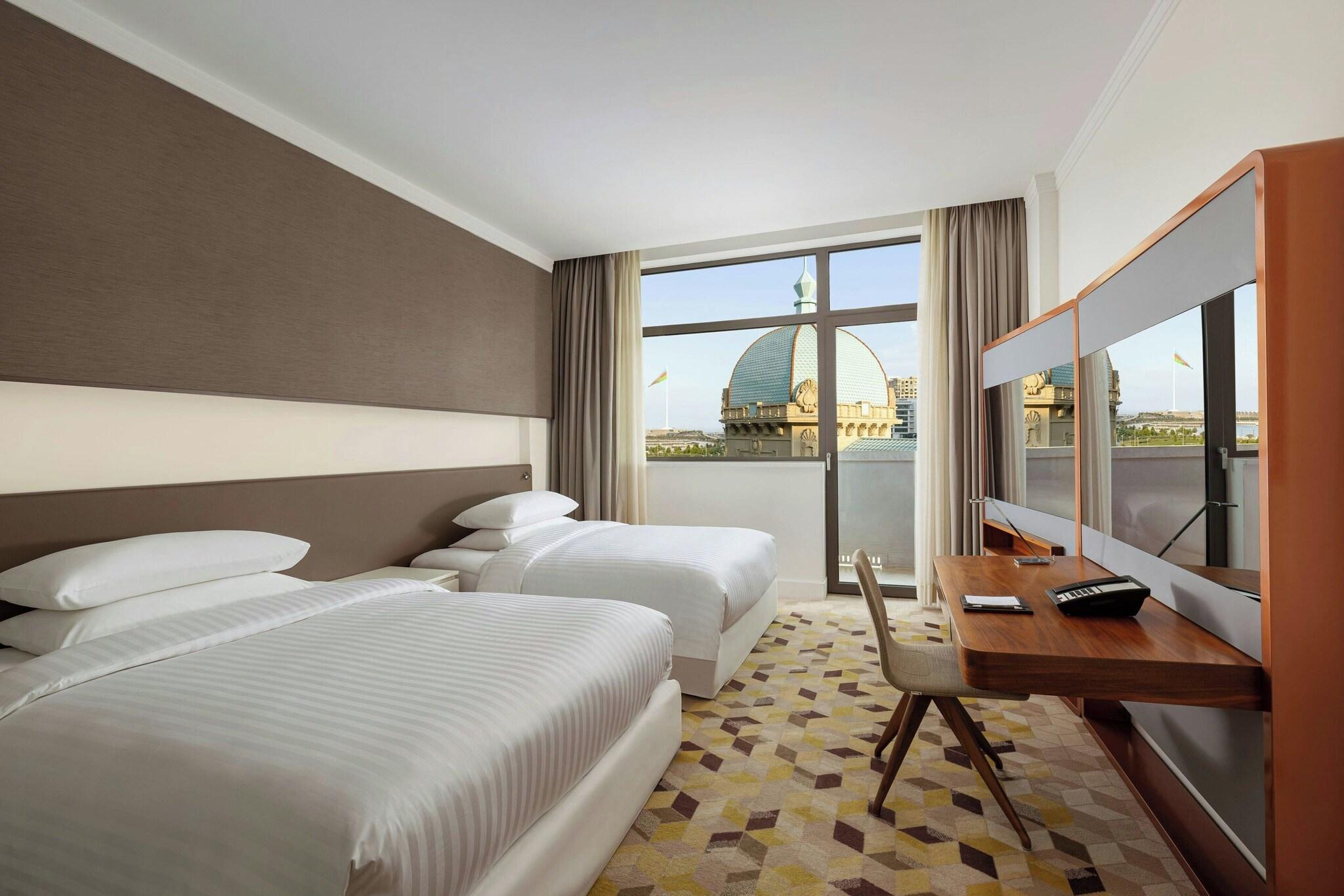 Quadruple Smoking with Views