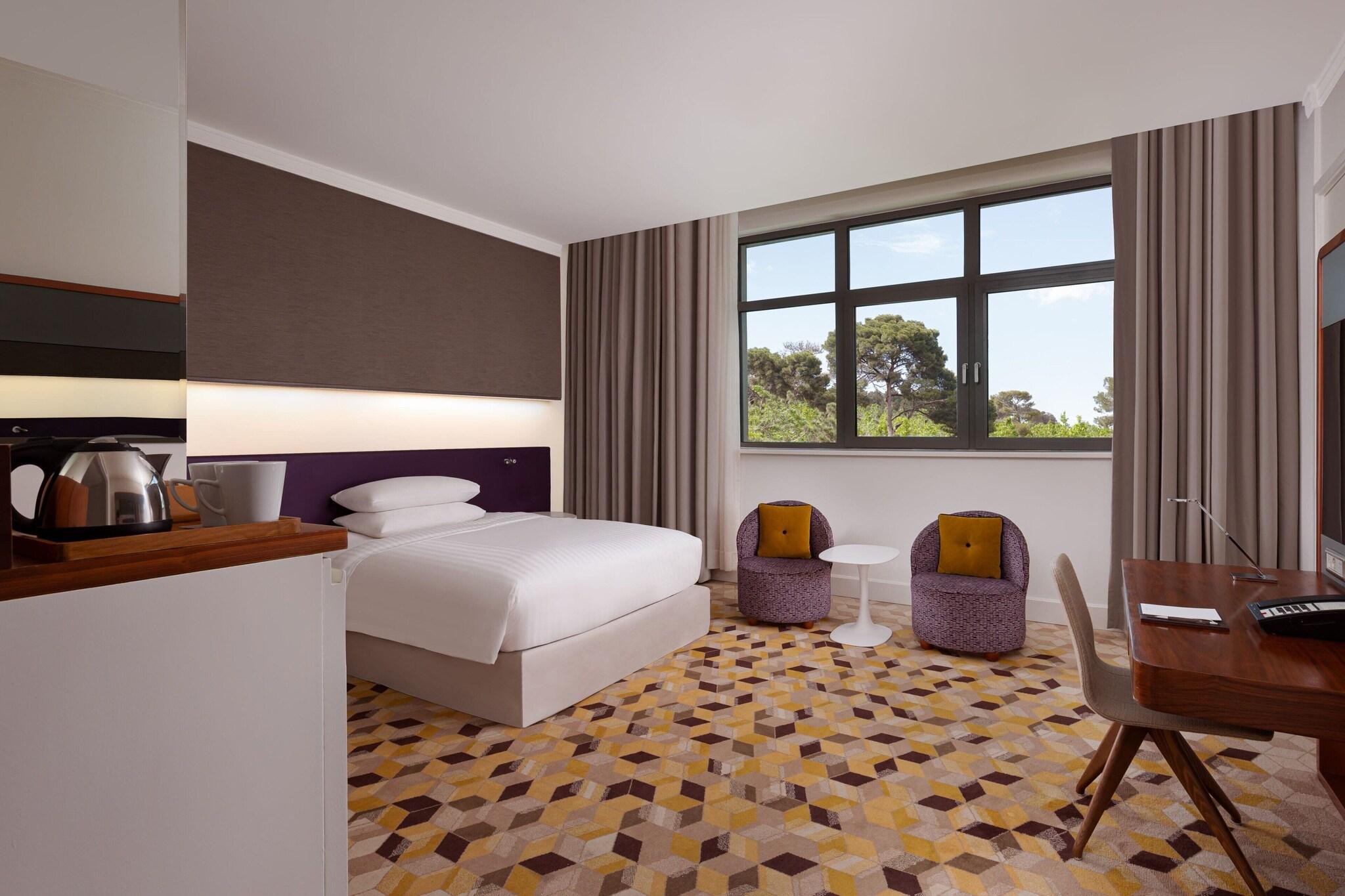 Double Smoking with Views