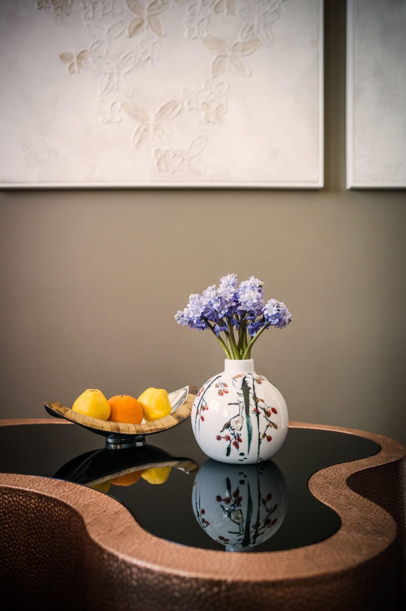 Double Sea View King Bed