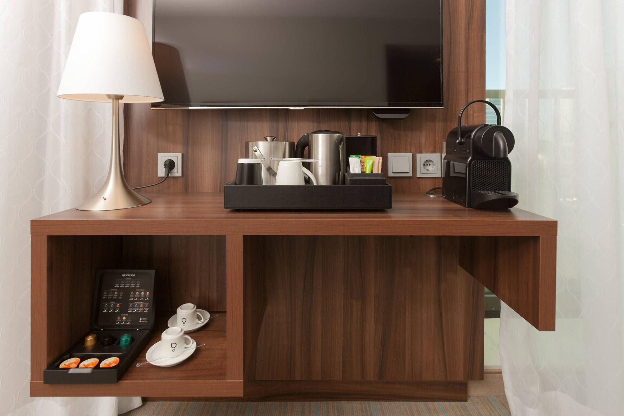 Double Premium King Bed